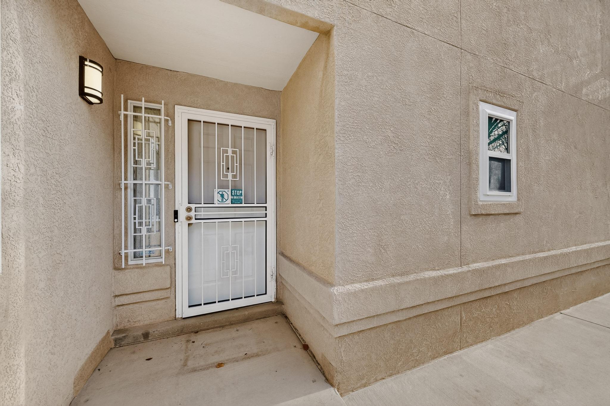 1027 Parkland View Drive NW