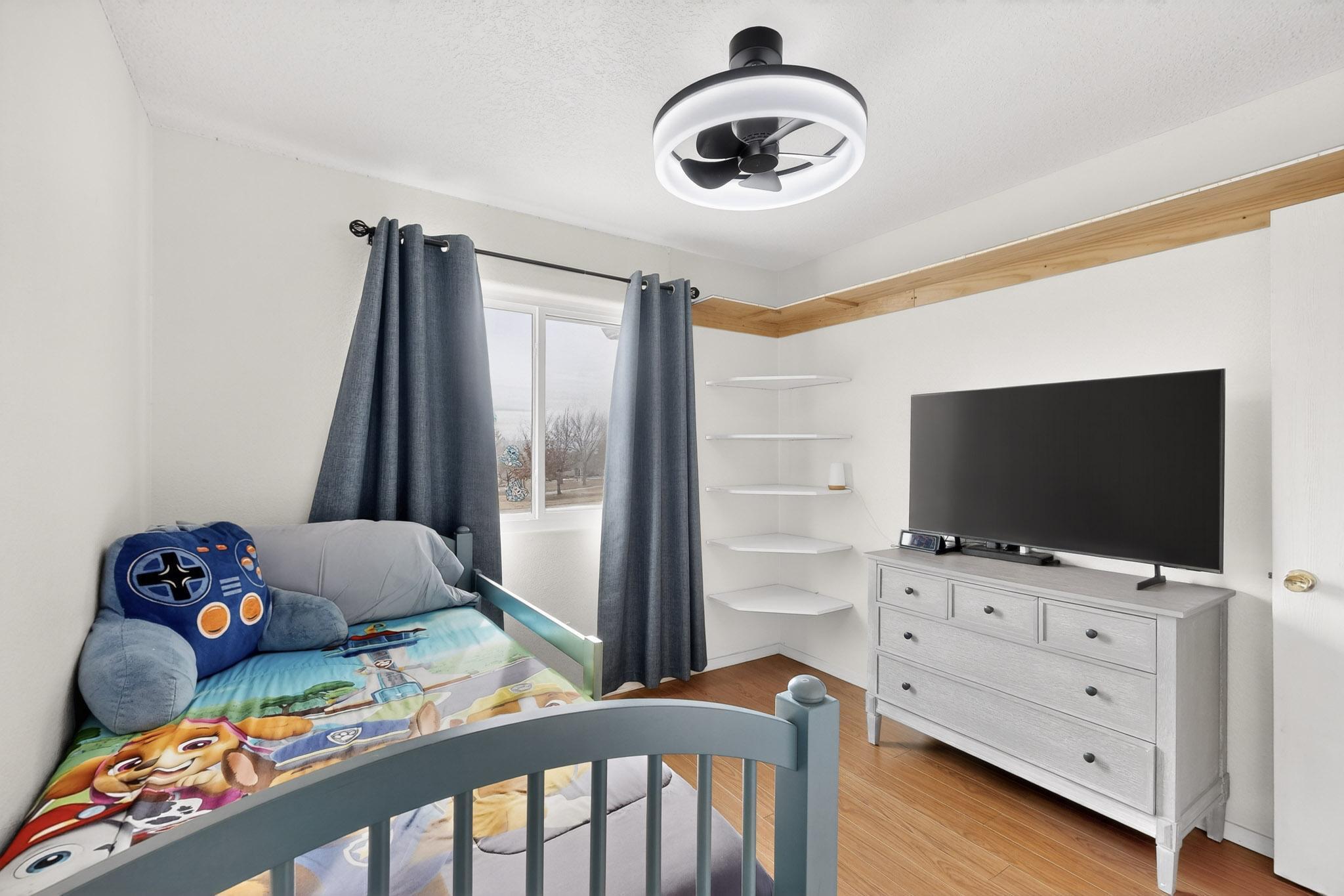 1027 Parkland View Drive NW