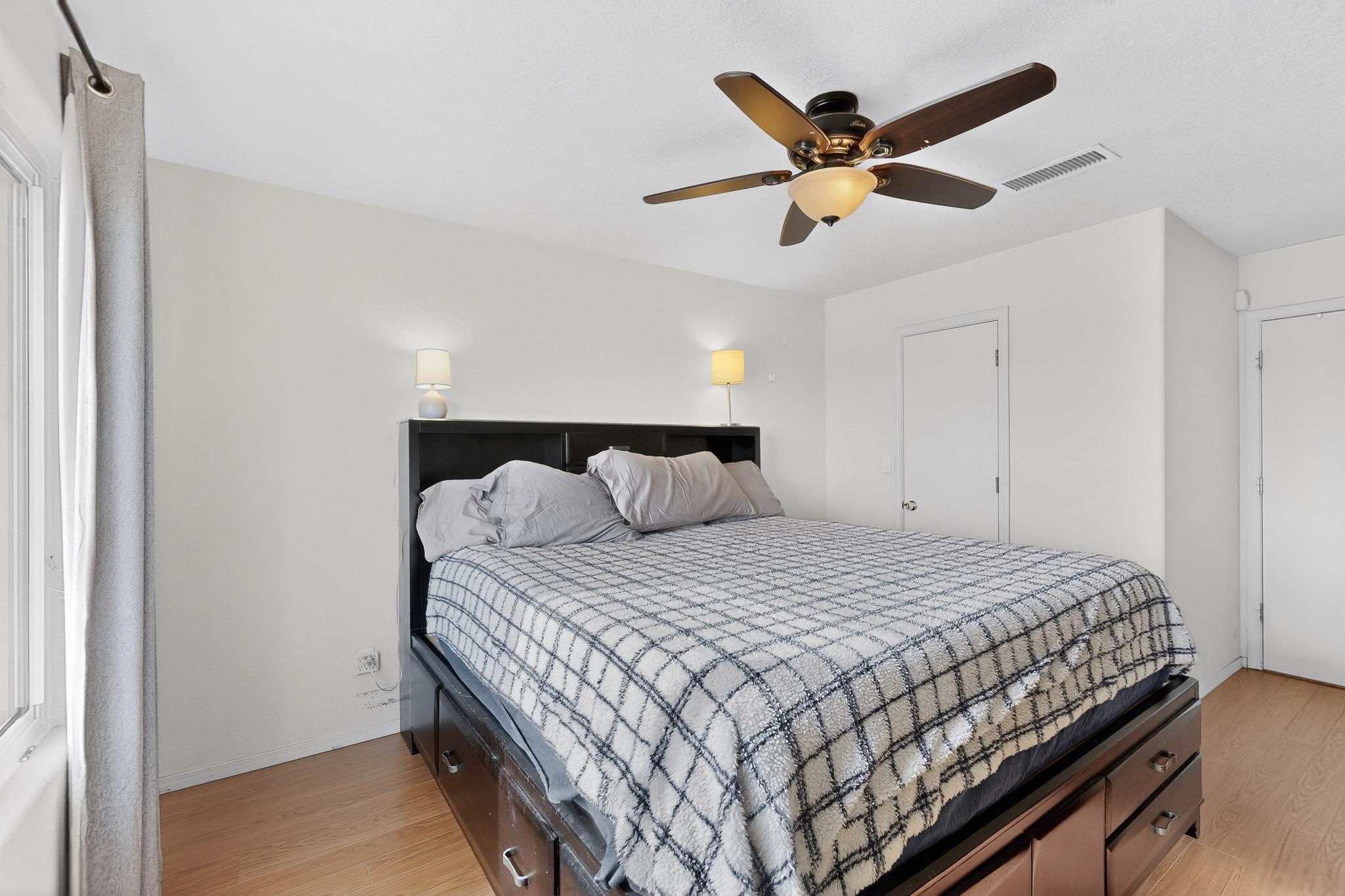 1027 Parkland View Drive NW