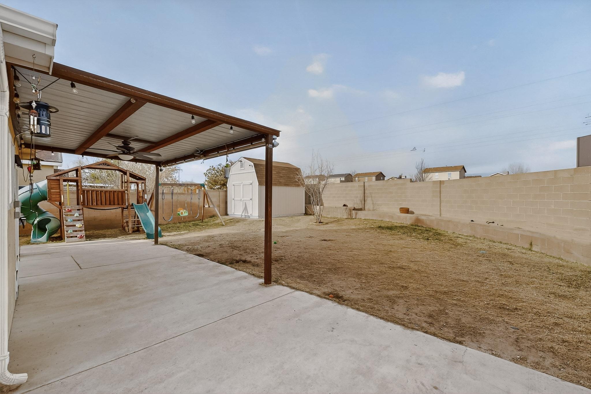 1027 Parkland View Drive NW