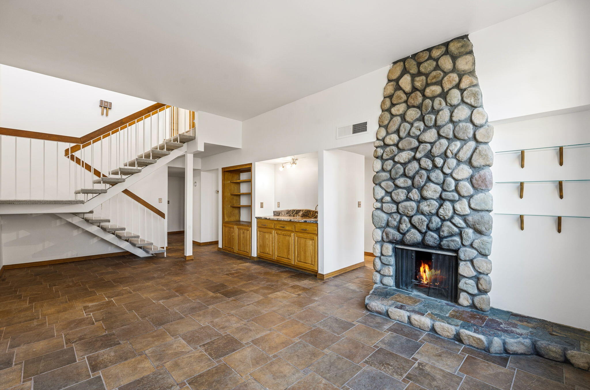 5129 Pinata Place NE