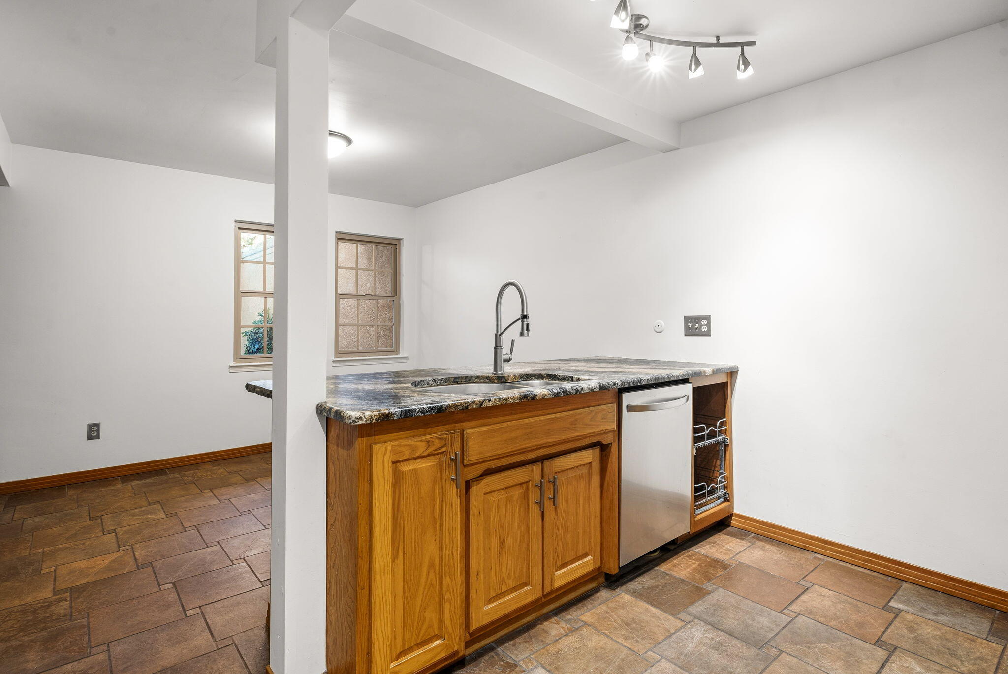 5129 Pinata Place NE