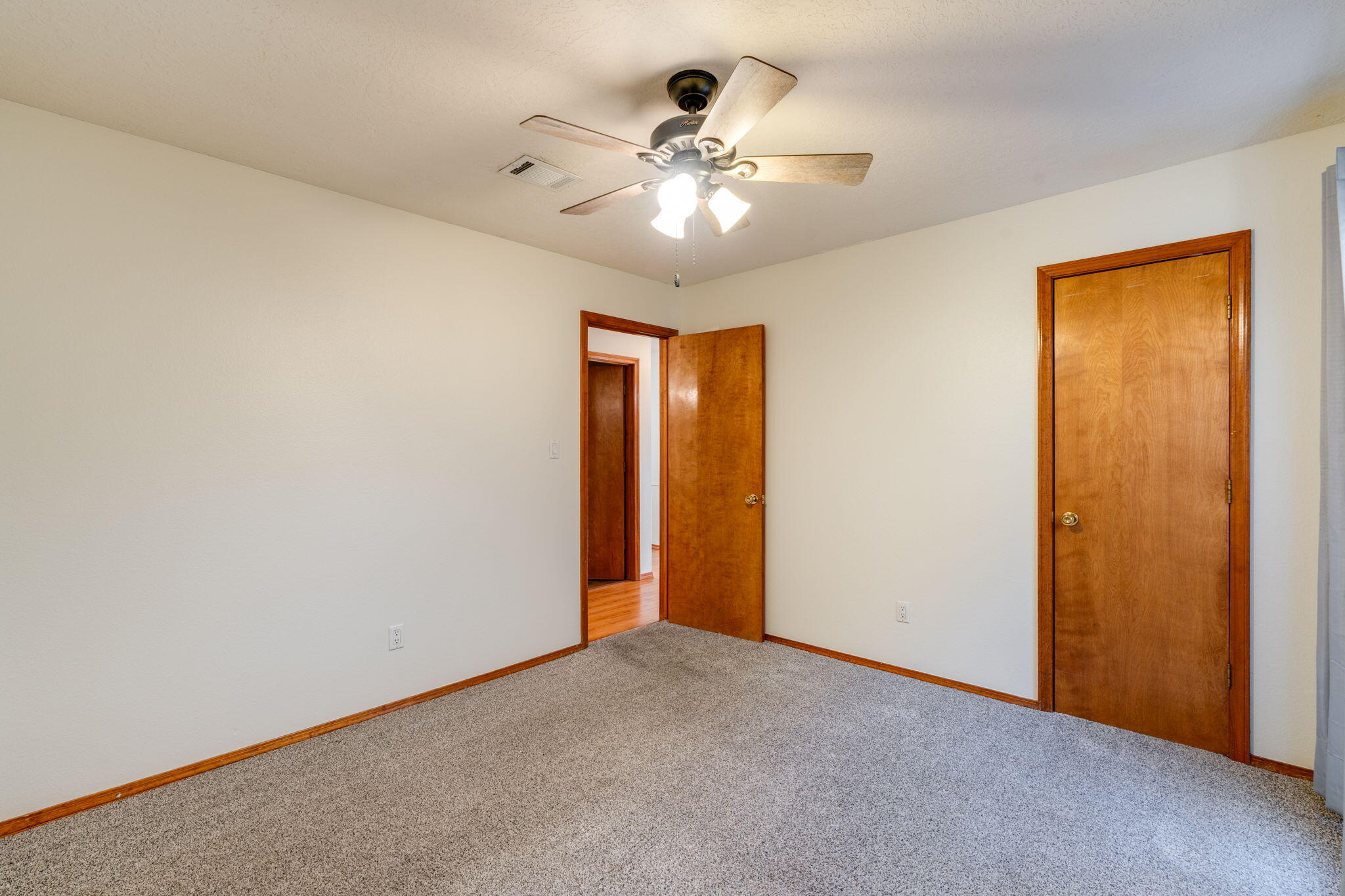 4708 Lacy Spine Road NW