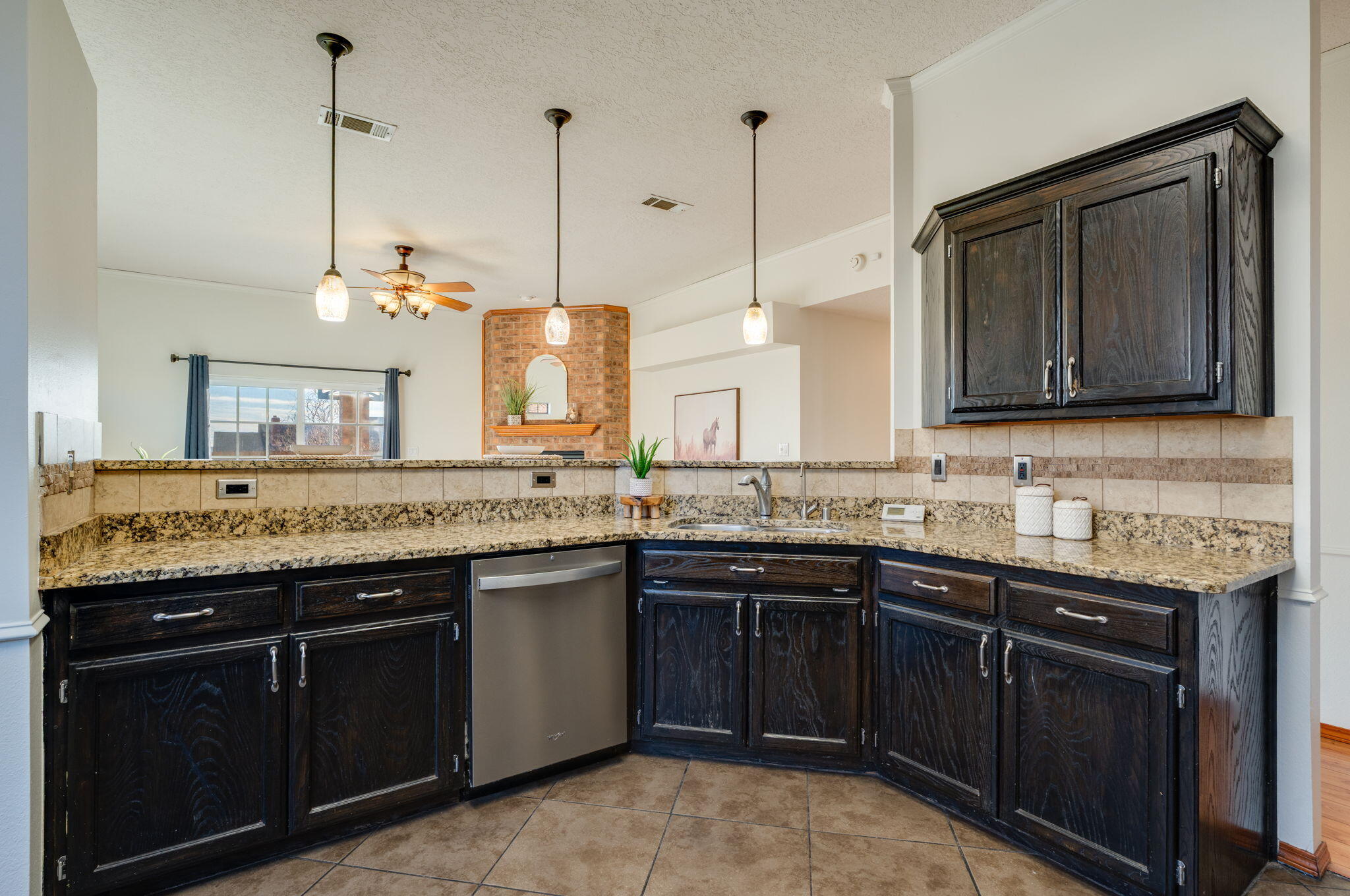 4708 Lacy Spine Road NW