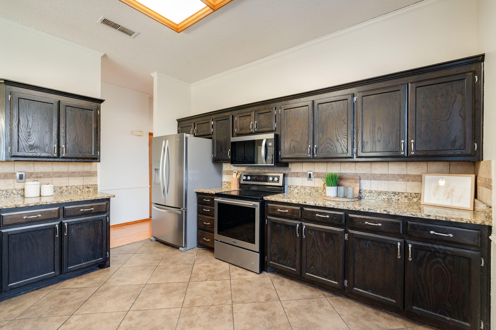 4708 Lacy Spine Road NW