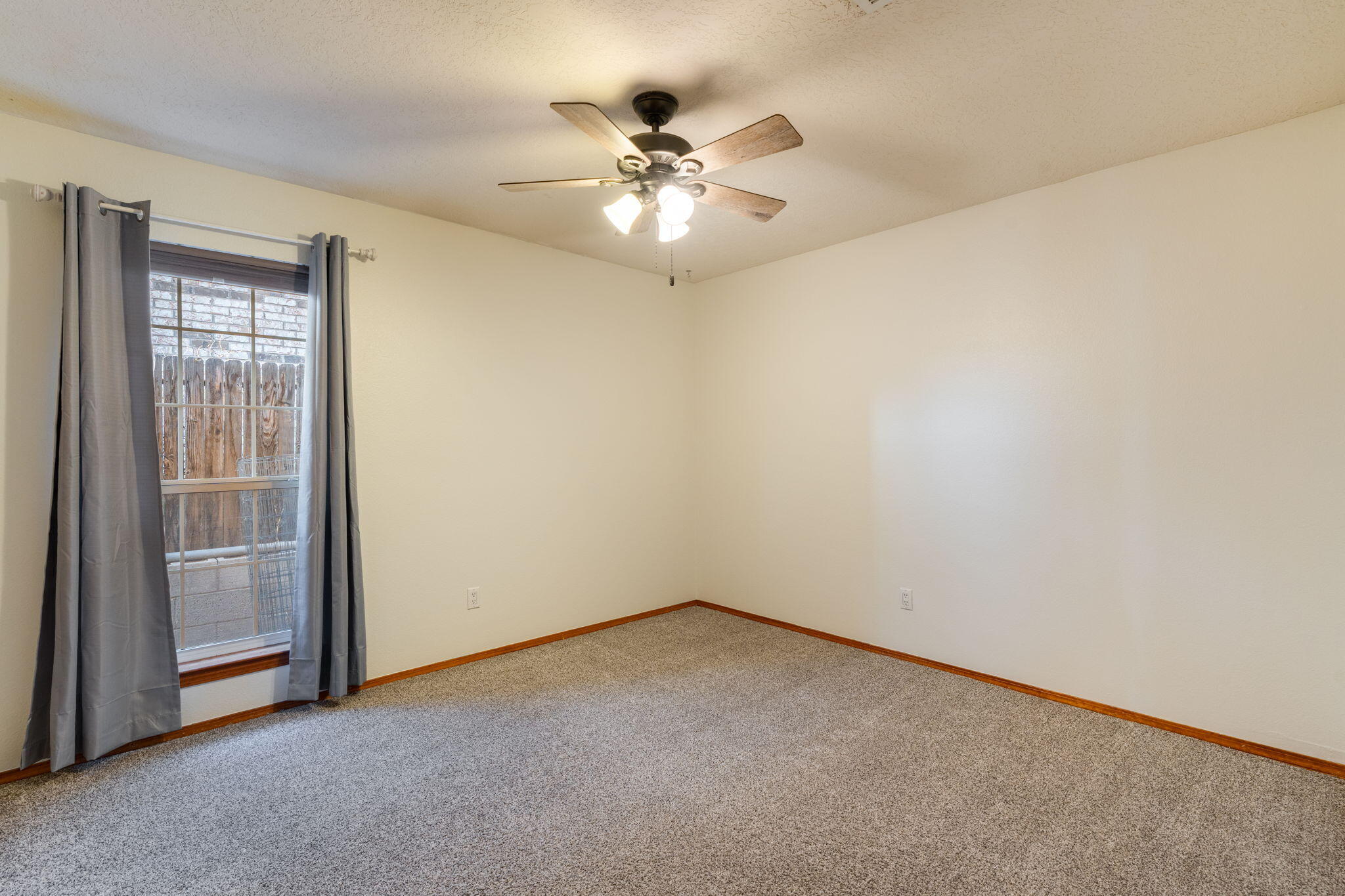 4708 Lacy Spine Road NW