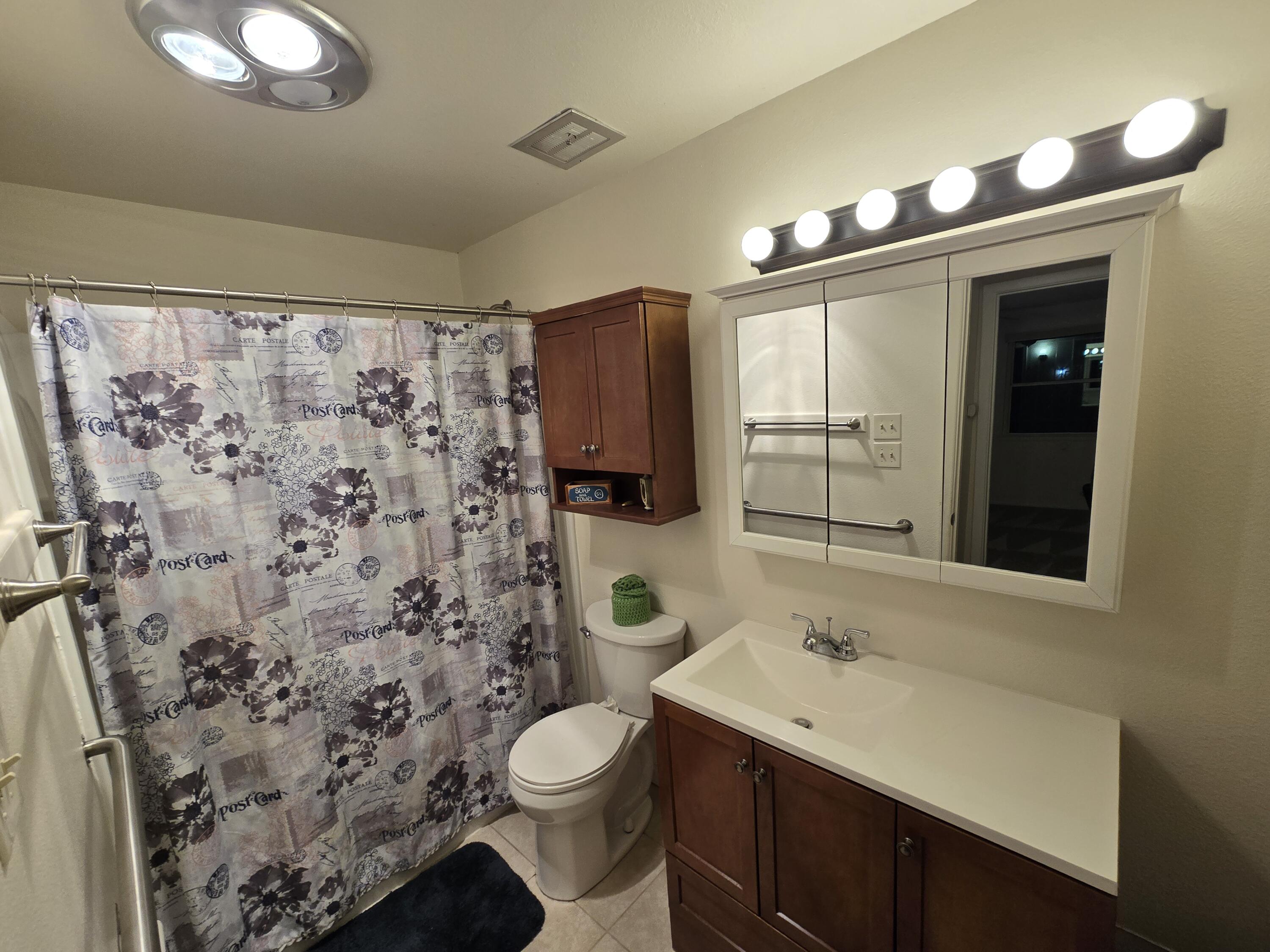 4627 Overland Street NE