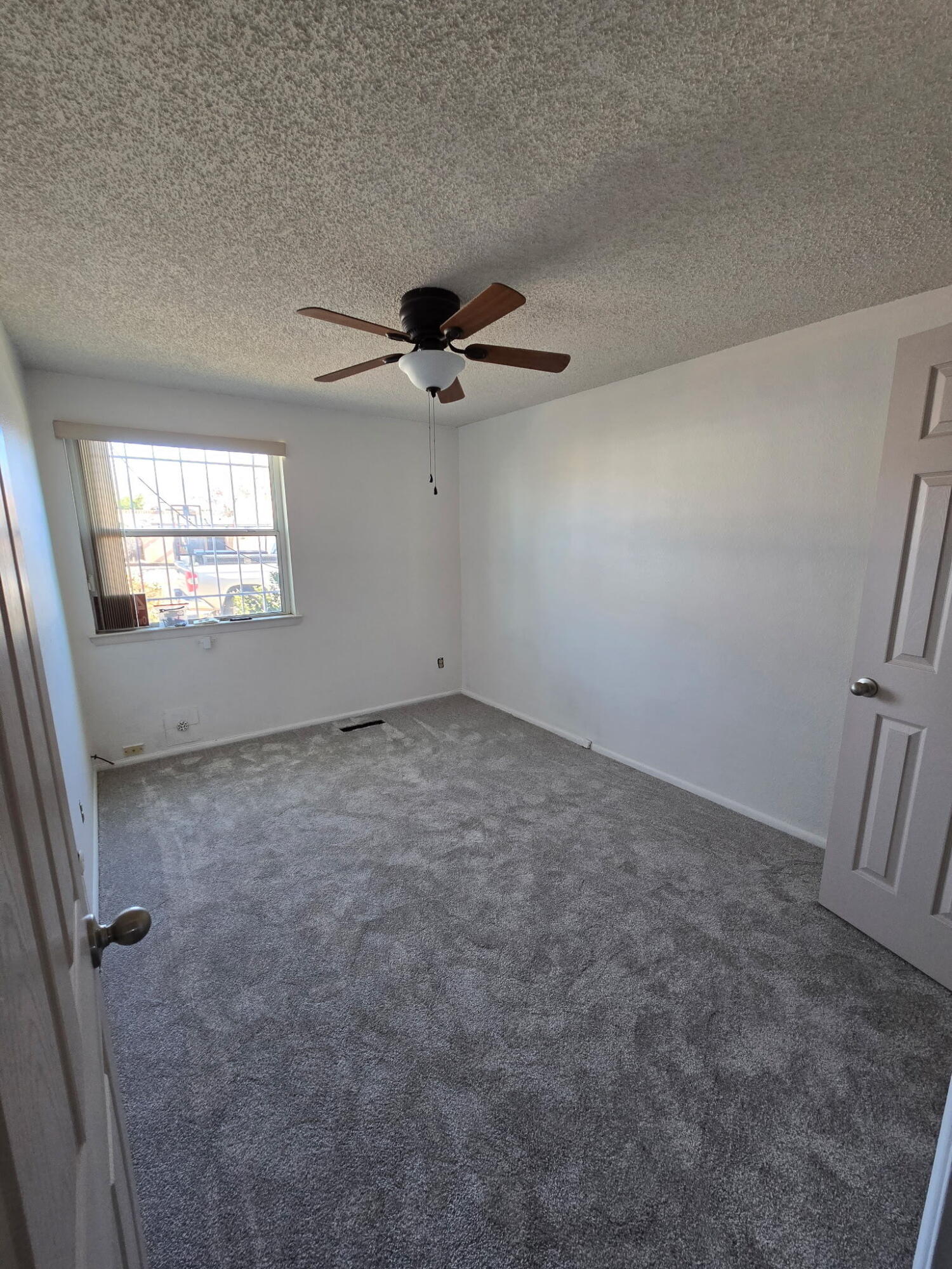 4627 Overland Street NE