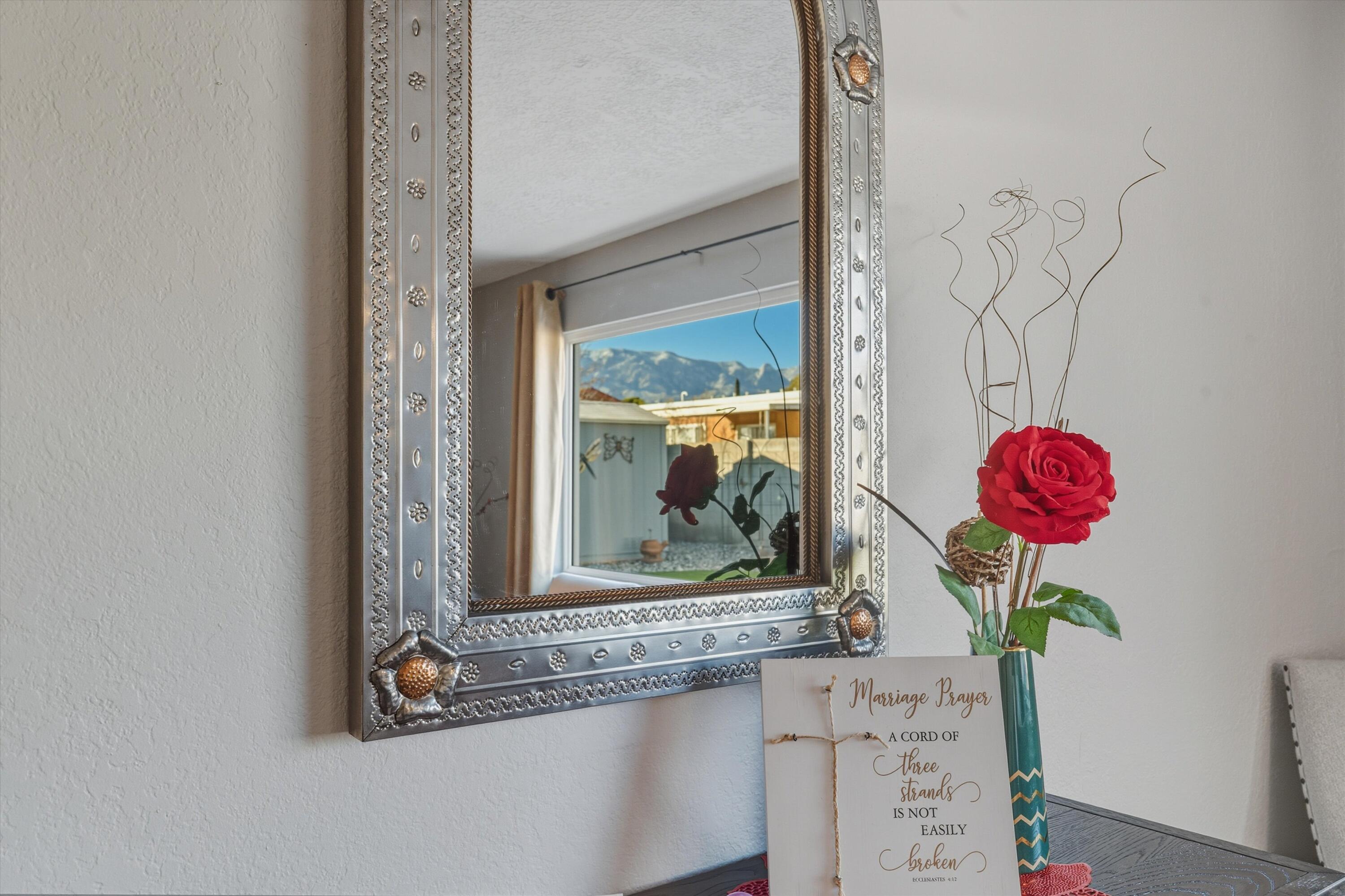 6805 Orphelia Avenue NE