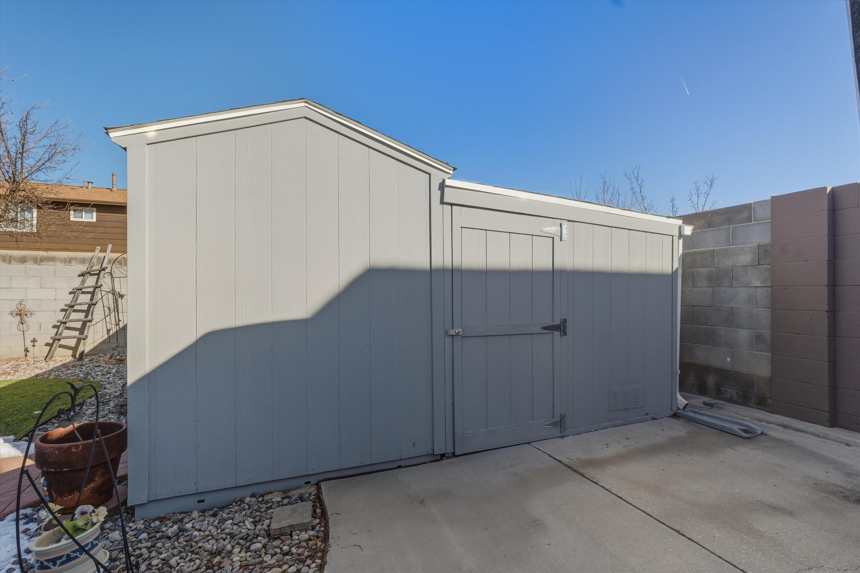 6805 Orphelia Avenue NE