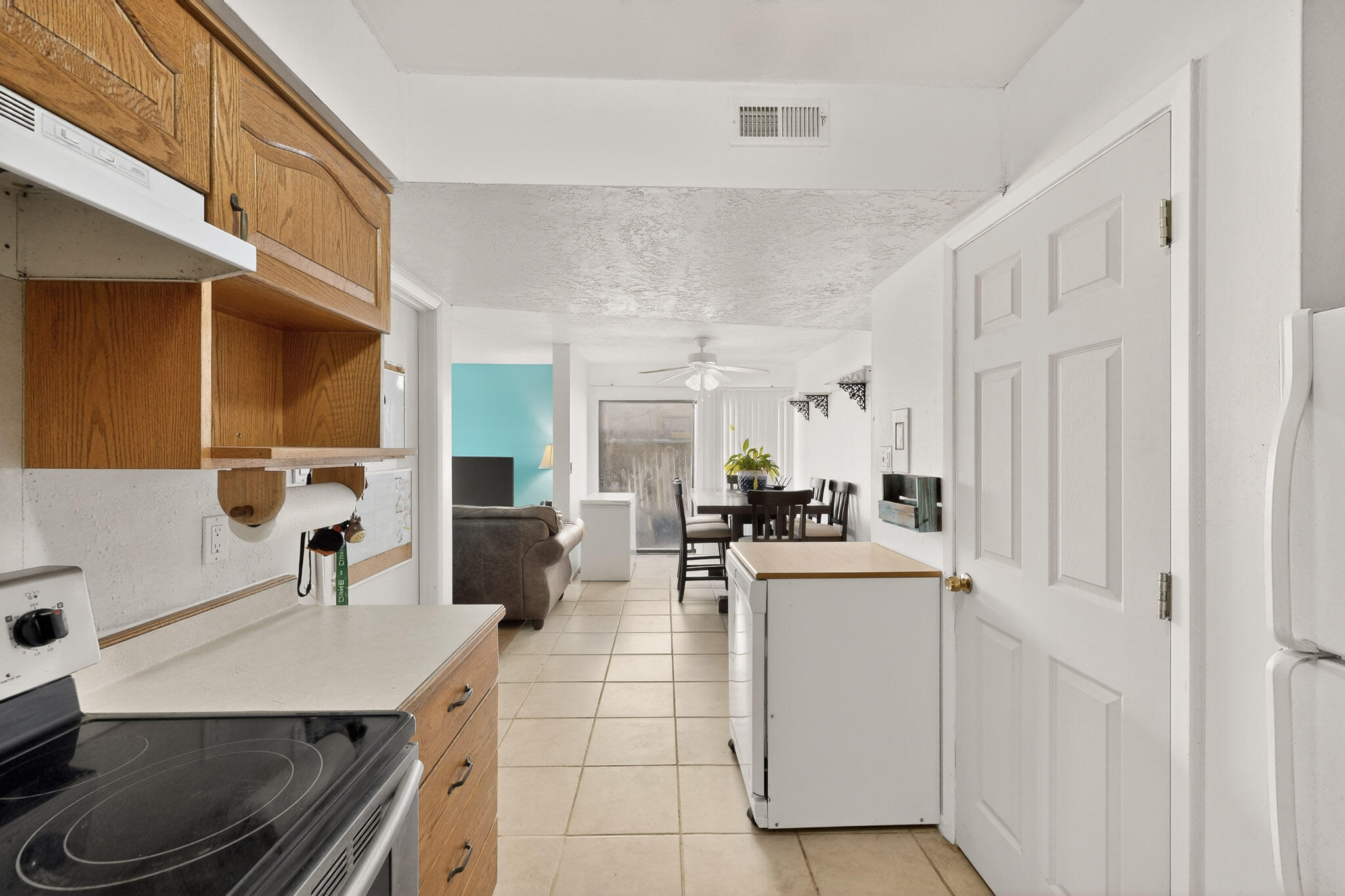 236 Zena Lona Street NE