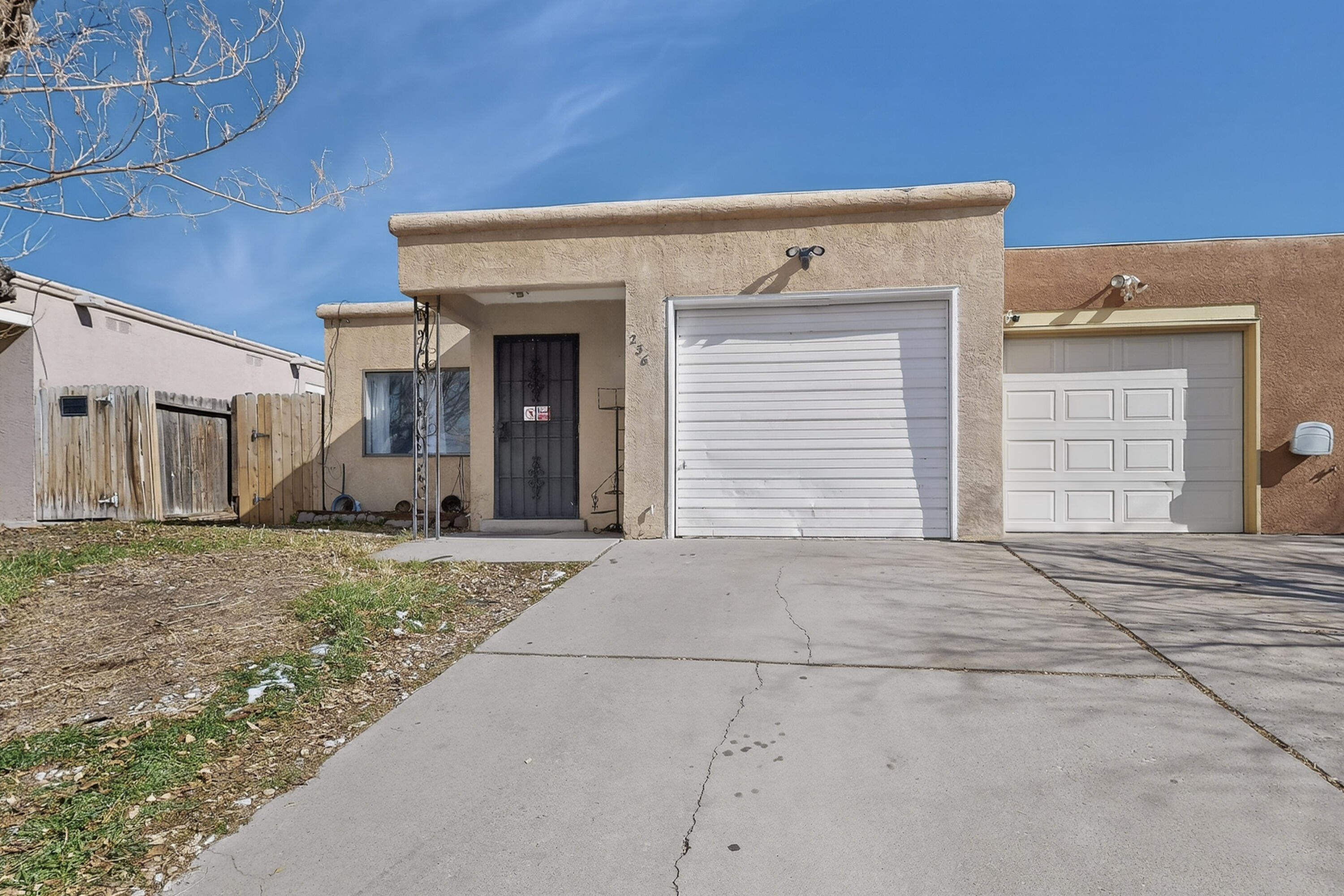 236 Zena Lona Street NE