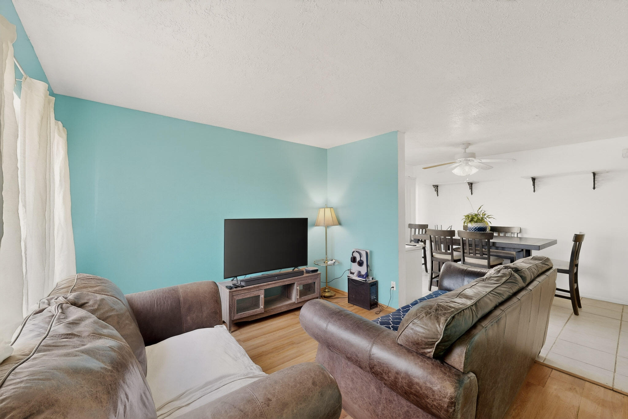 236 Zena Lona Street NE