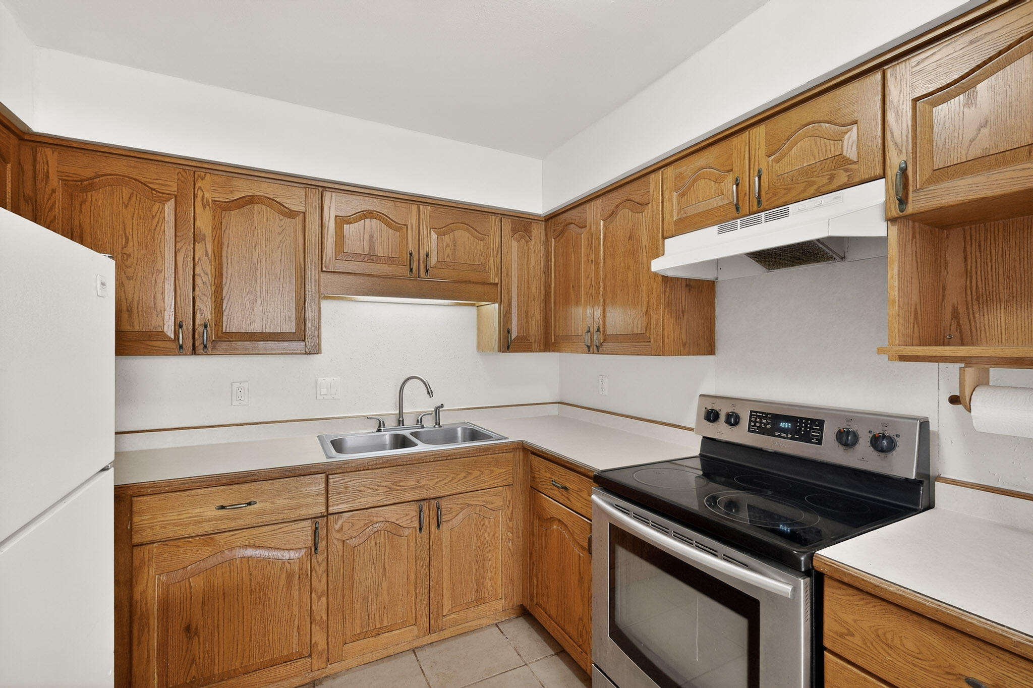 236 Zena Lona Street NE