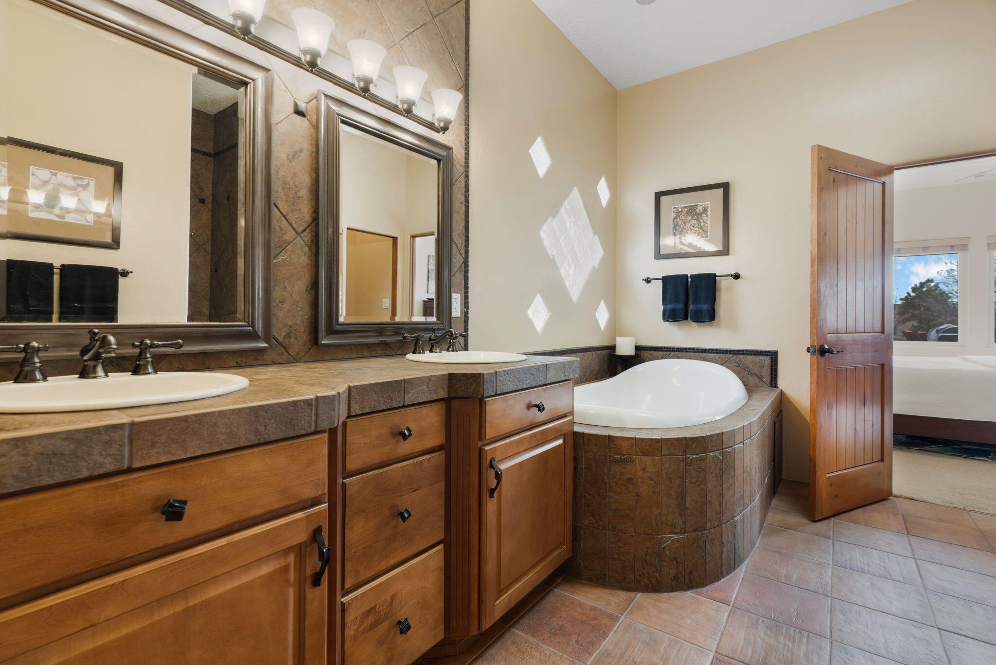 6522 Oersted Road NE