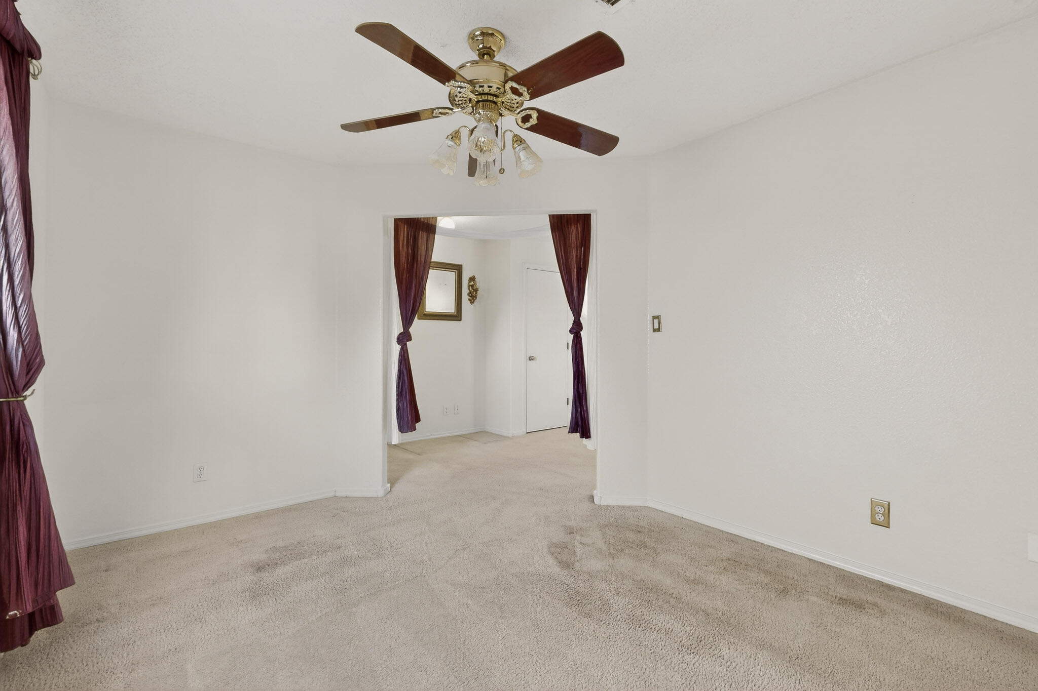 1328 Ojo Sarco Street SW