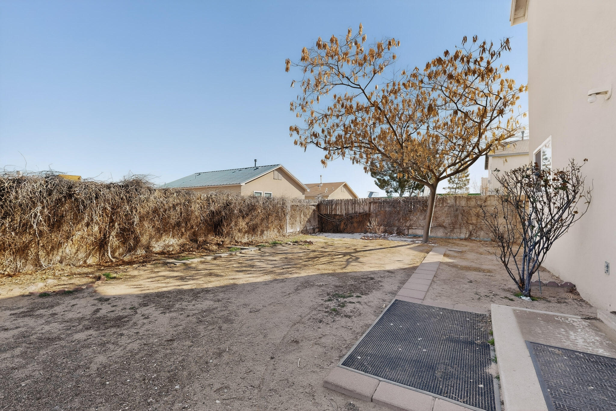 1328 Ojo Sarco Street SW