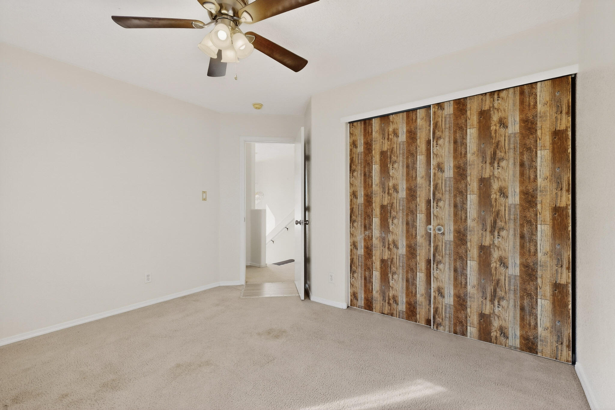 1328 Ojo Sarco Street SW