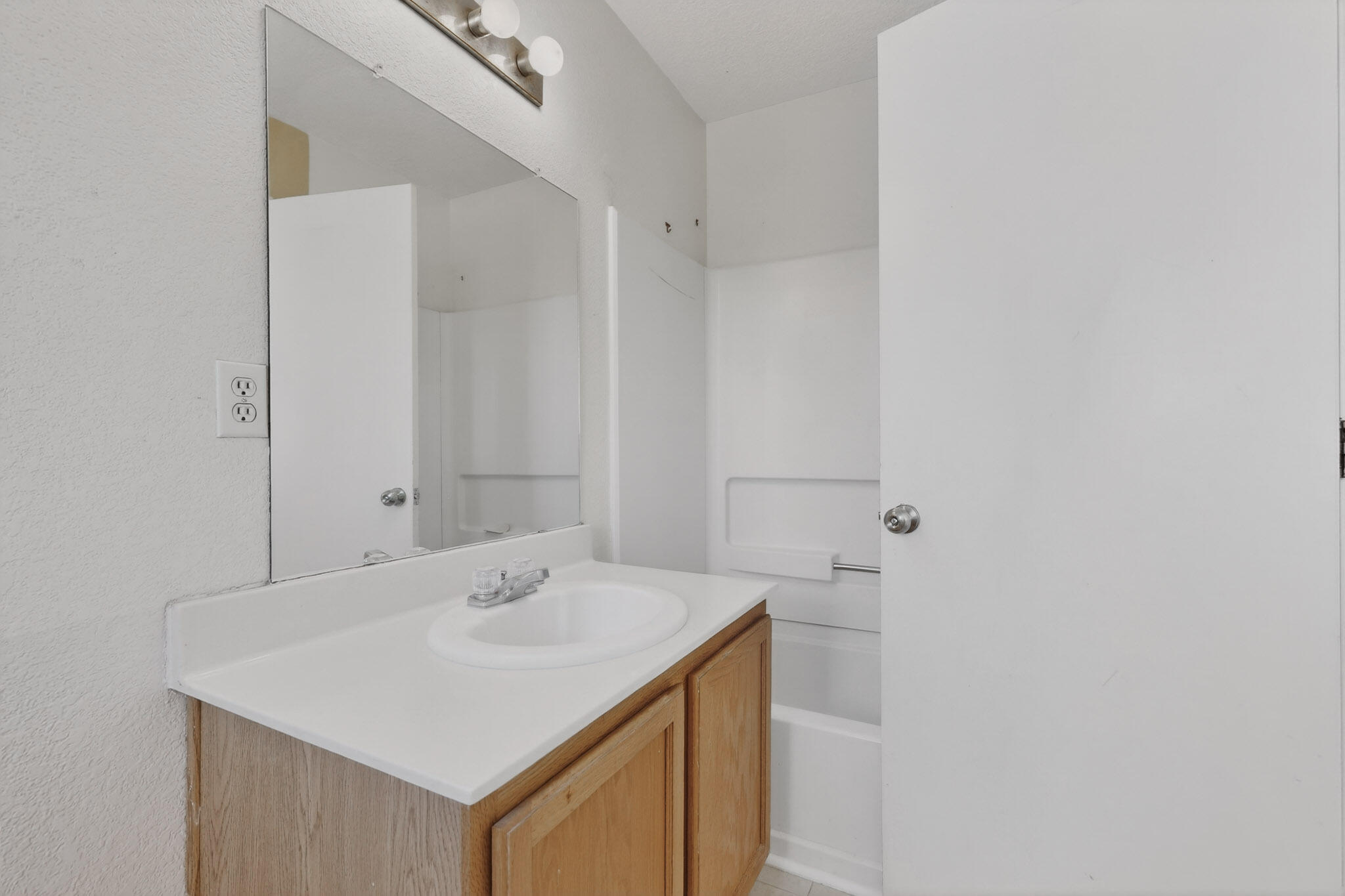 1328 Ojo Sarco Street SW