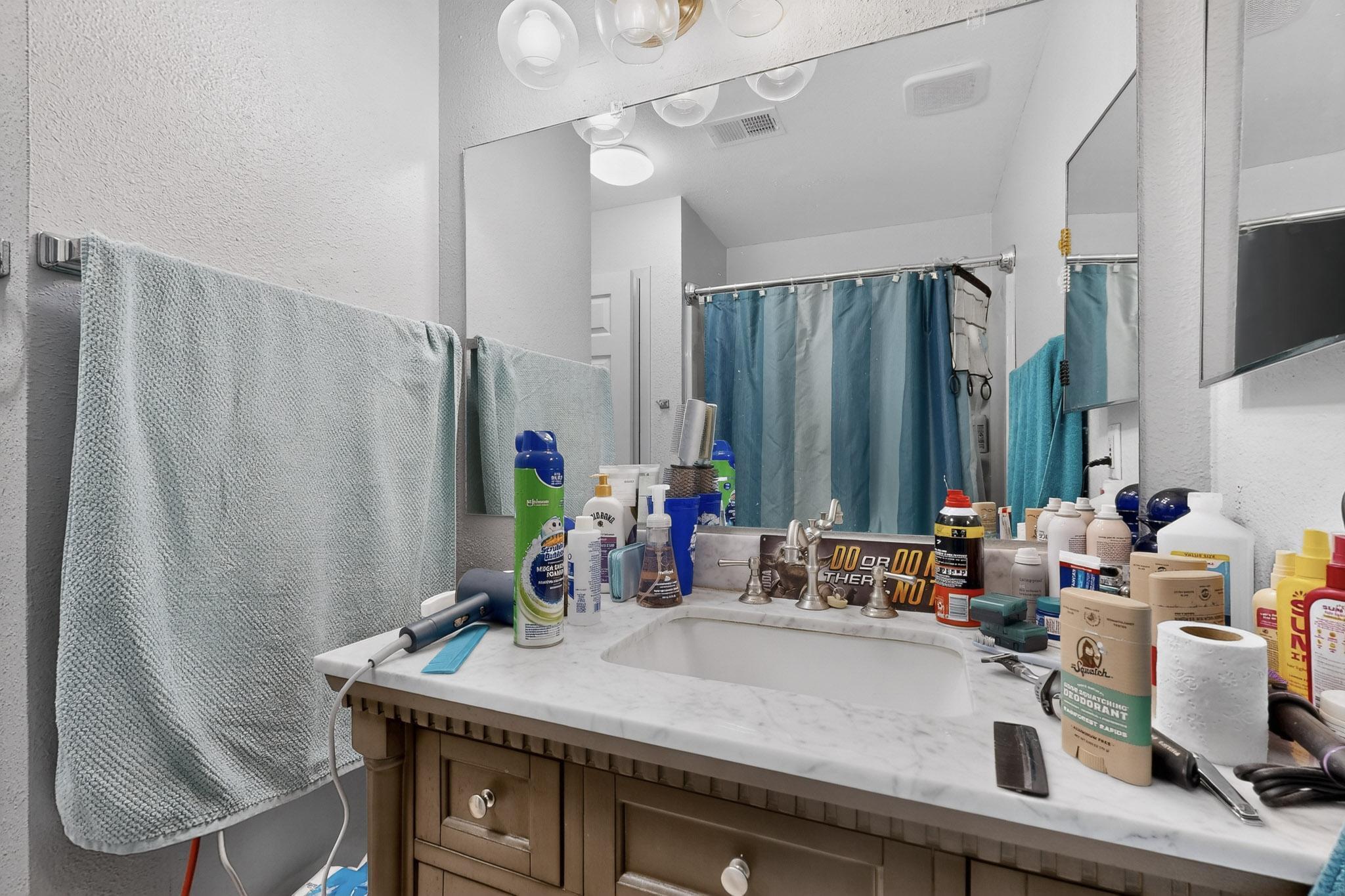 7483 Prairie Road NE