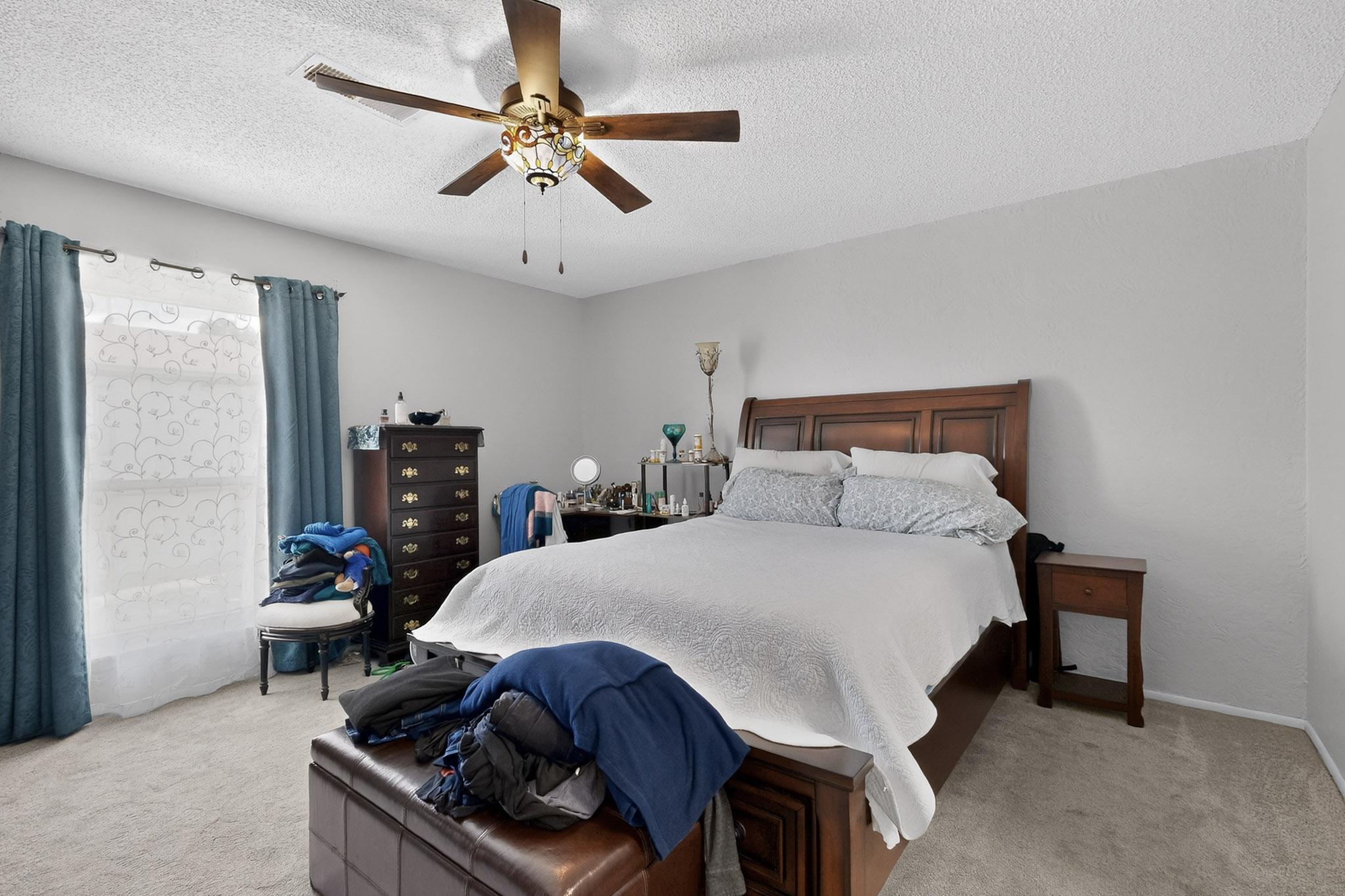 7483 Prairie Road NE