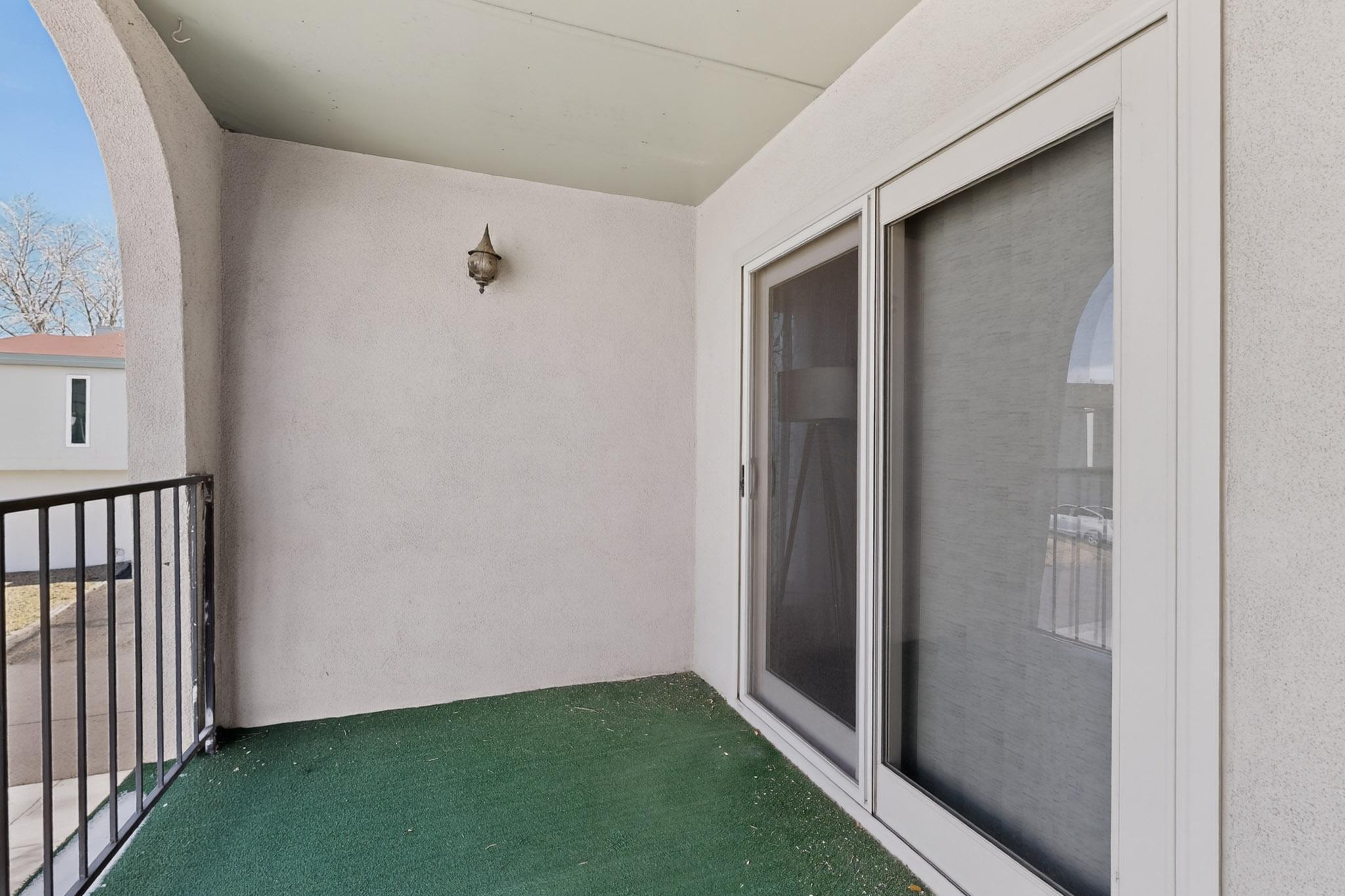 7483 Prairie Road NE