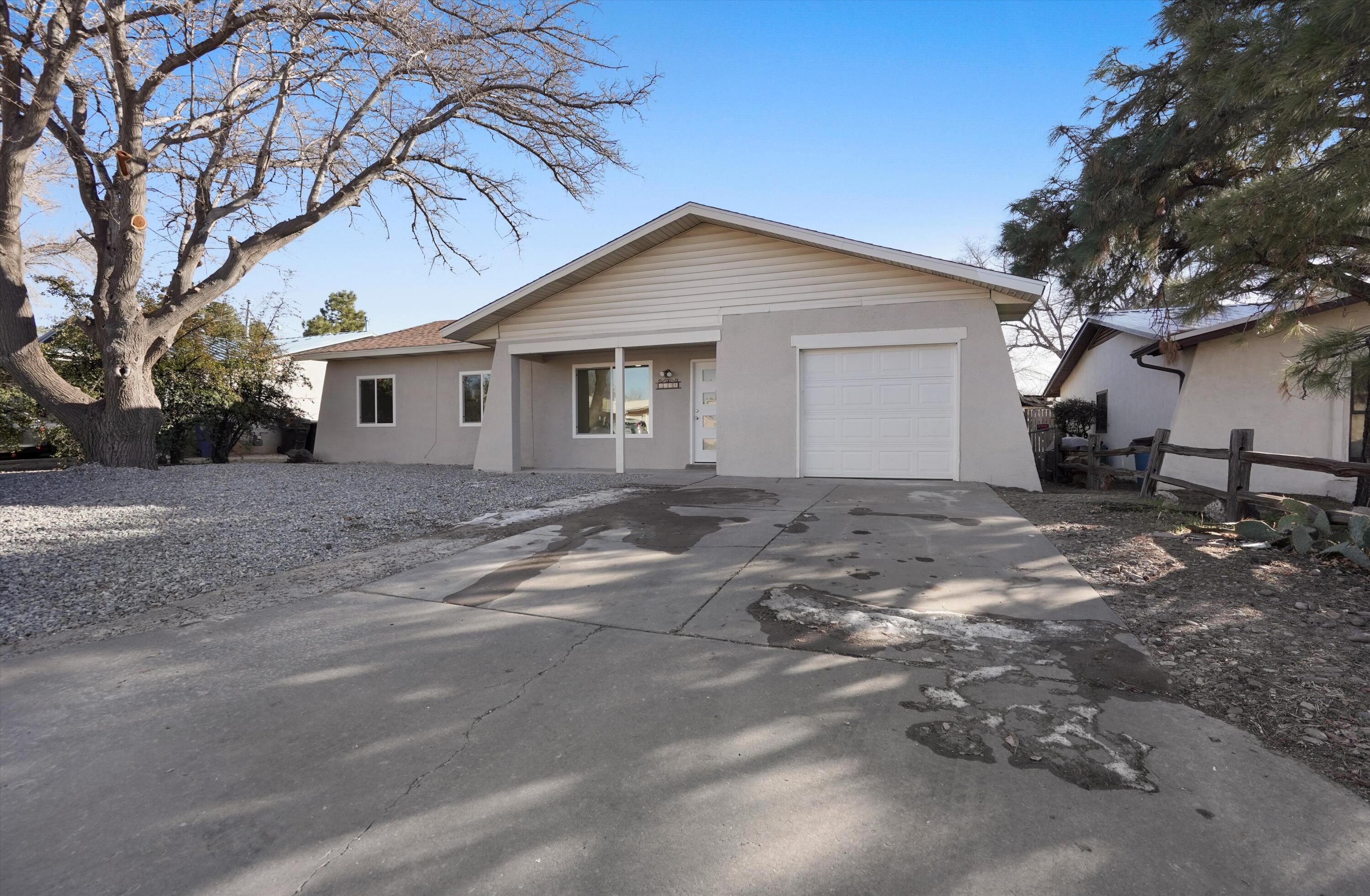 6024 Northland Avenue NE