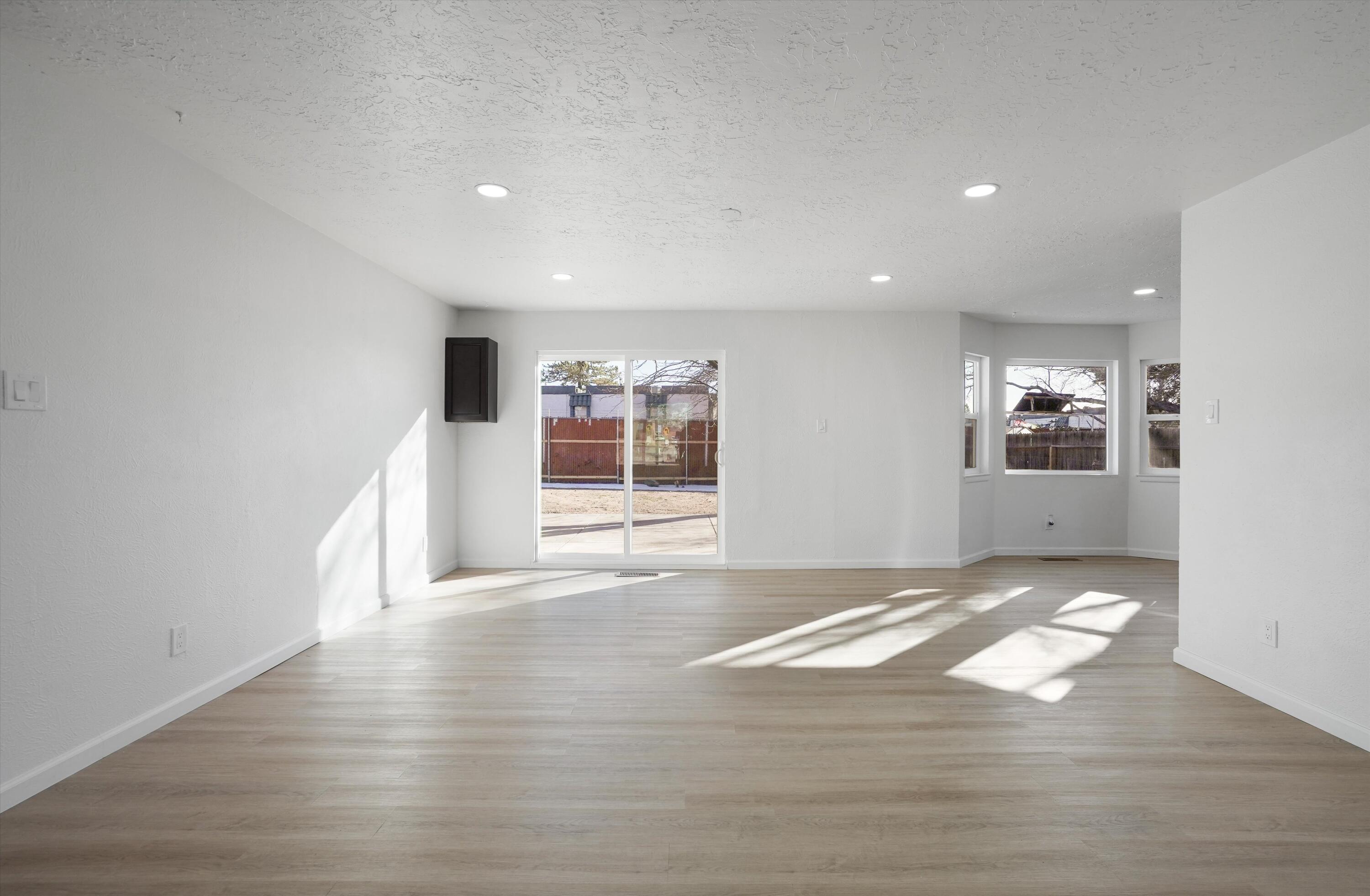 6024 Northland Avenue NE