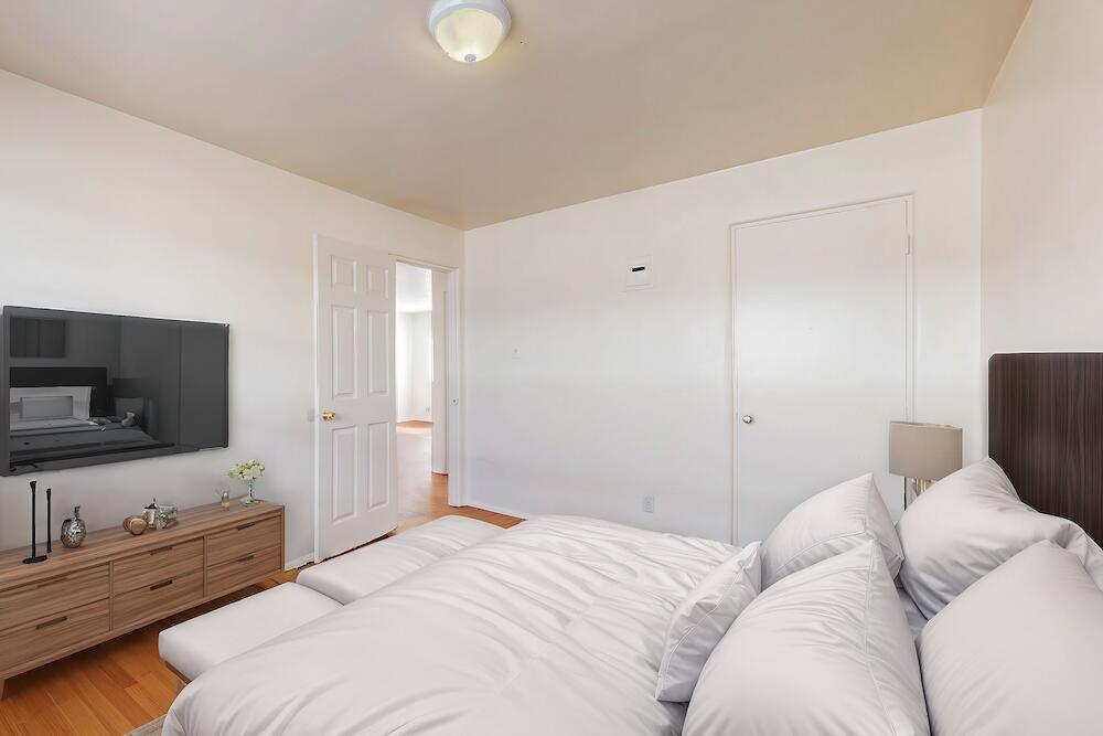 1033 Louisiana Boulevard SE