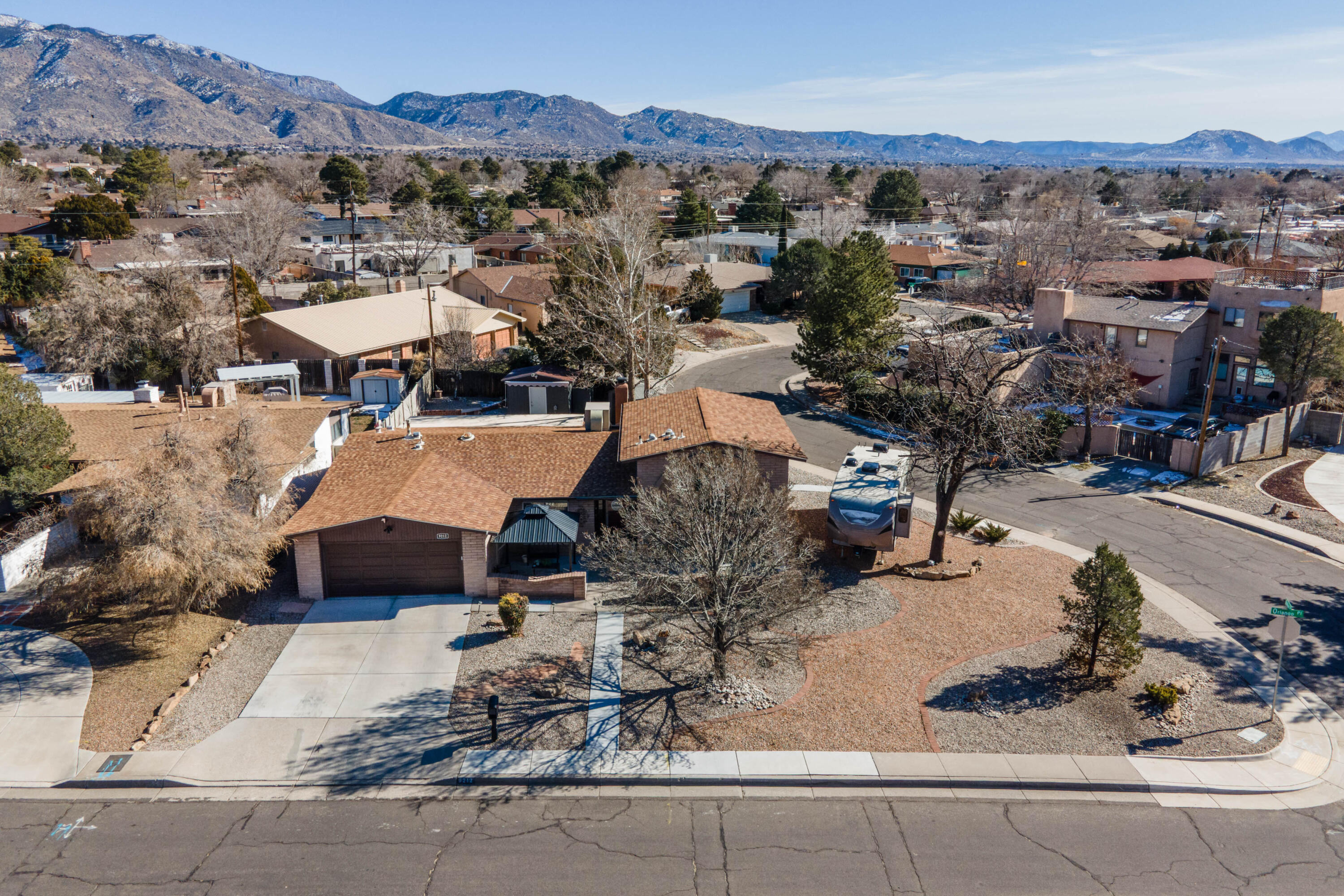 9212 Orlando Place NE