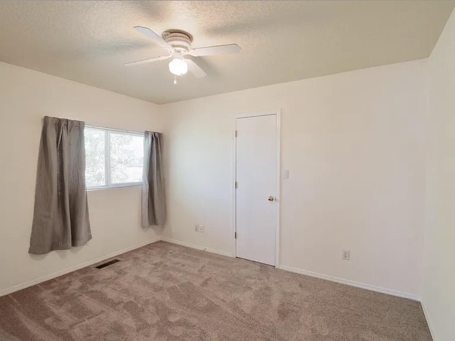 4309 Altura Vista Lane NE
