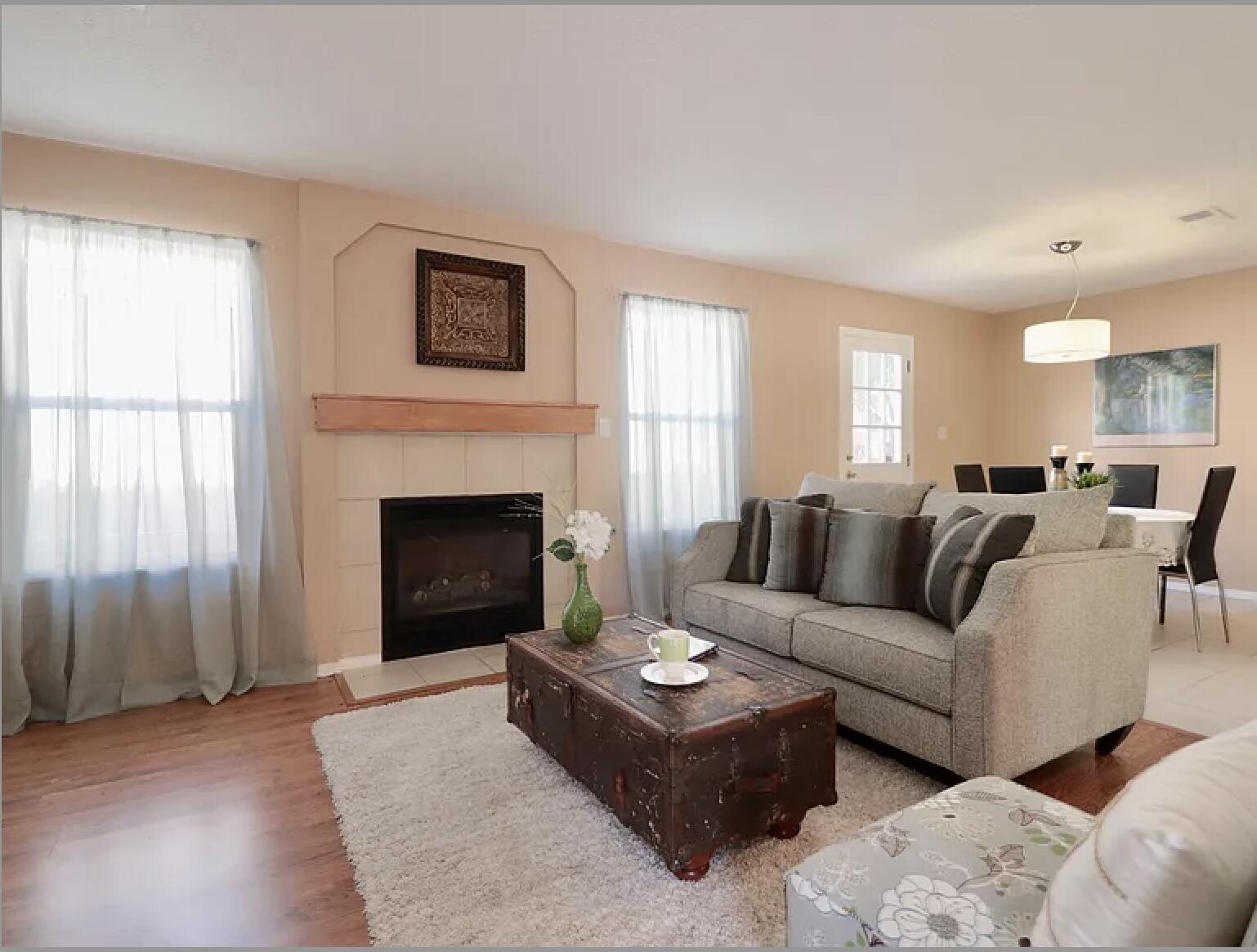 4309 Altura Vista Lane NE