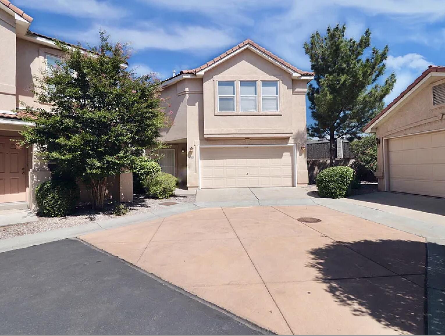 4309 Altura Vista Lane NE