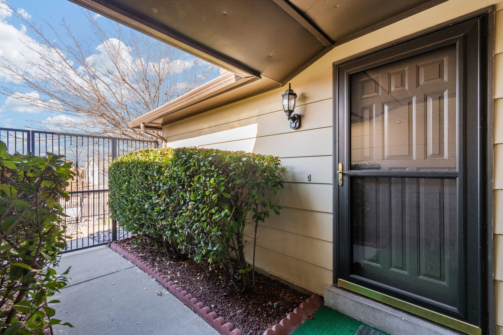 3828 Piermont Drive NE