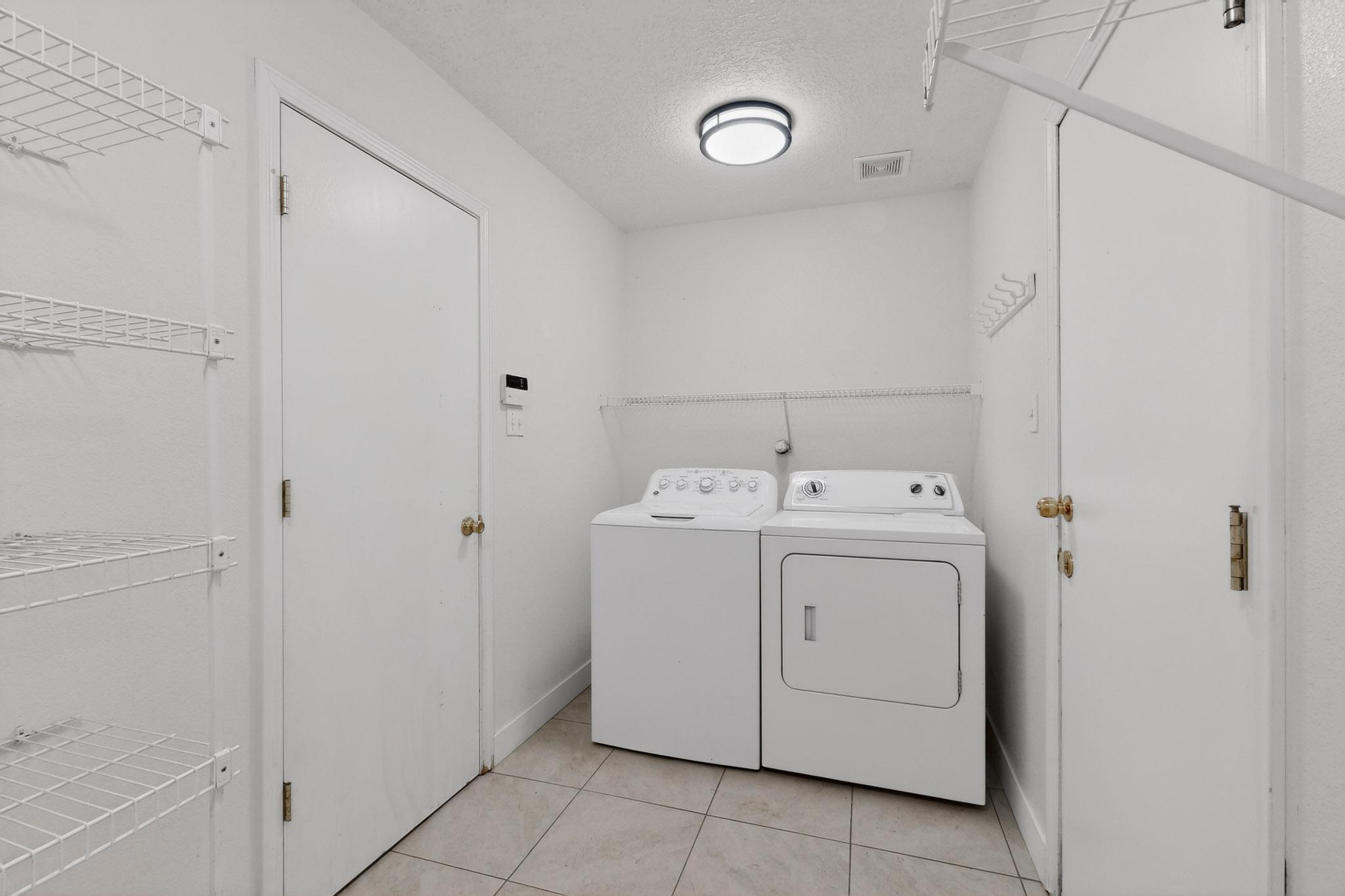 10623 E Albero Rosso Drive NW