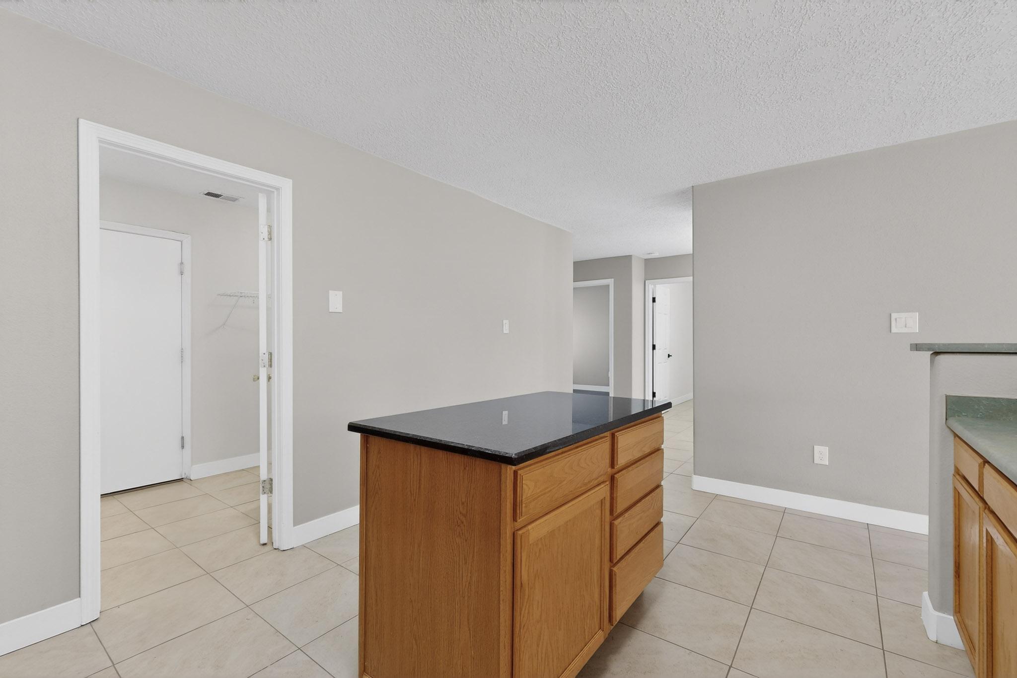 10623 E Albero Rosso Drive NW