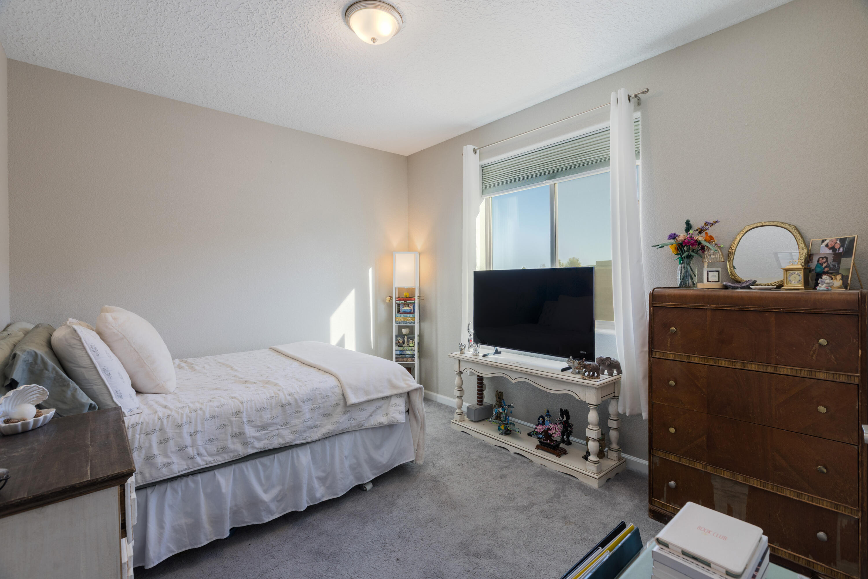 6516 Kimmick Drive NW