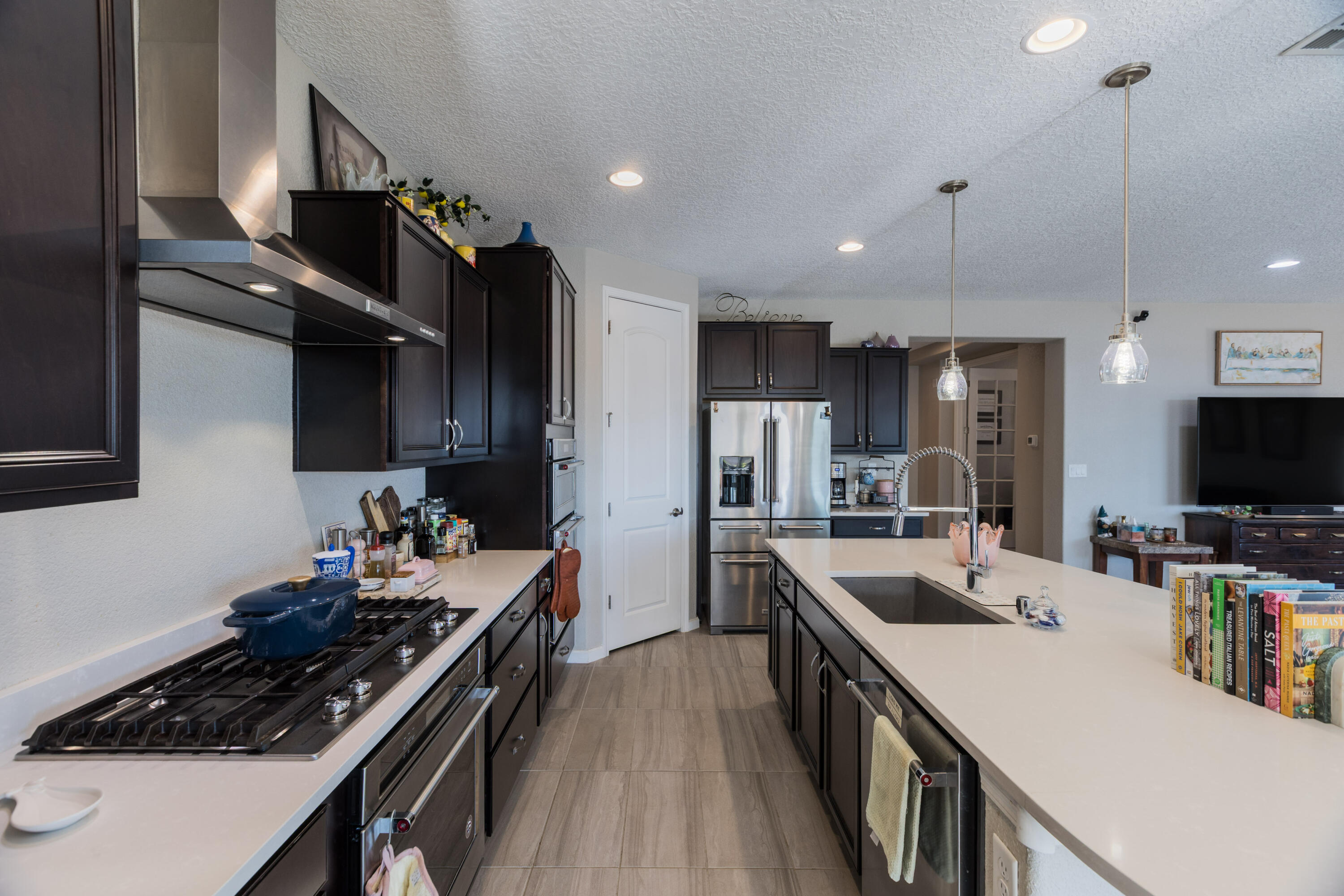 6516 Kimmick Drive NW