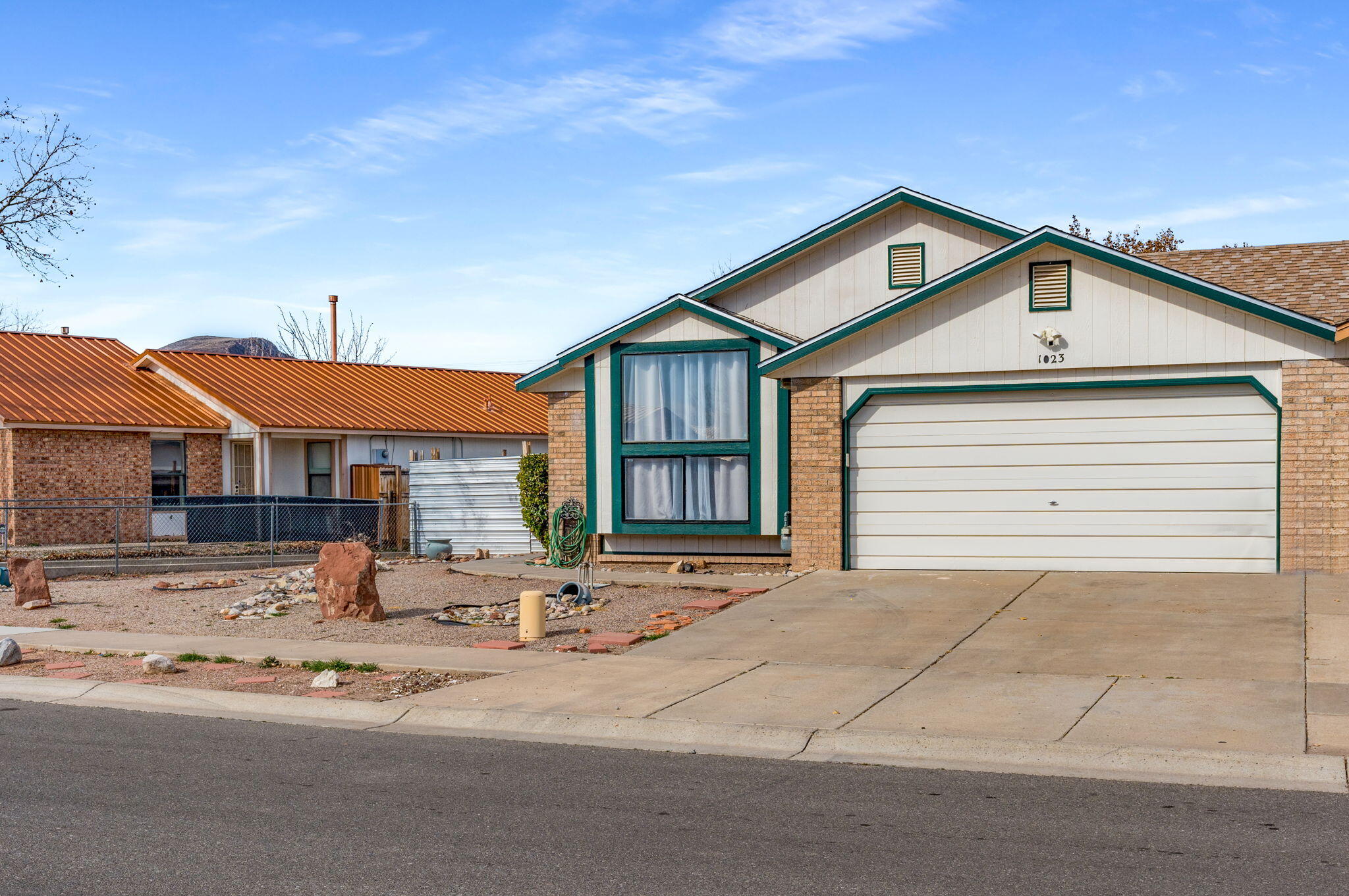 1023 Camino Del Rey Drive SW
