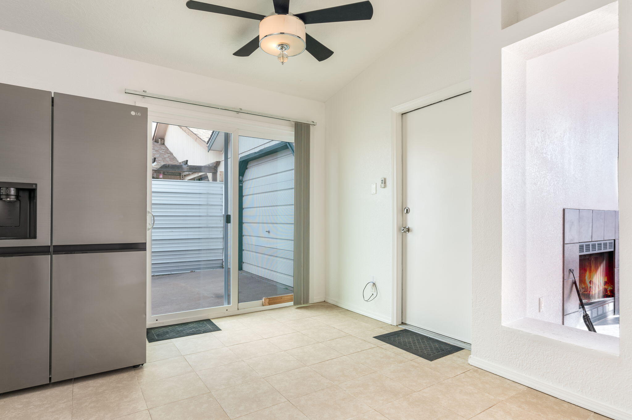 1023 Camino Del Rey Drive SW