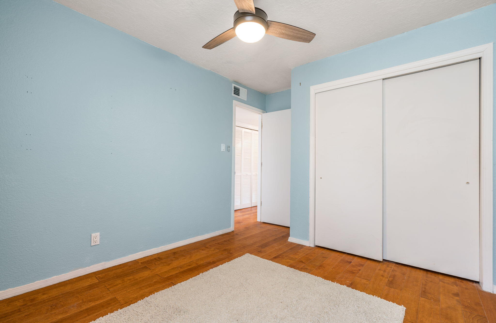 1023 Camino Del Rey Drive SW