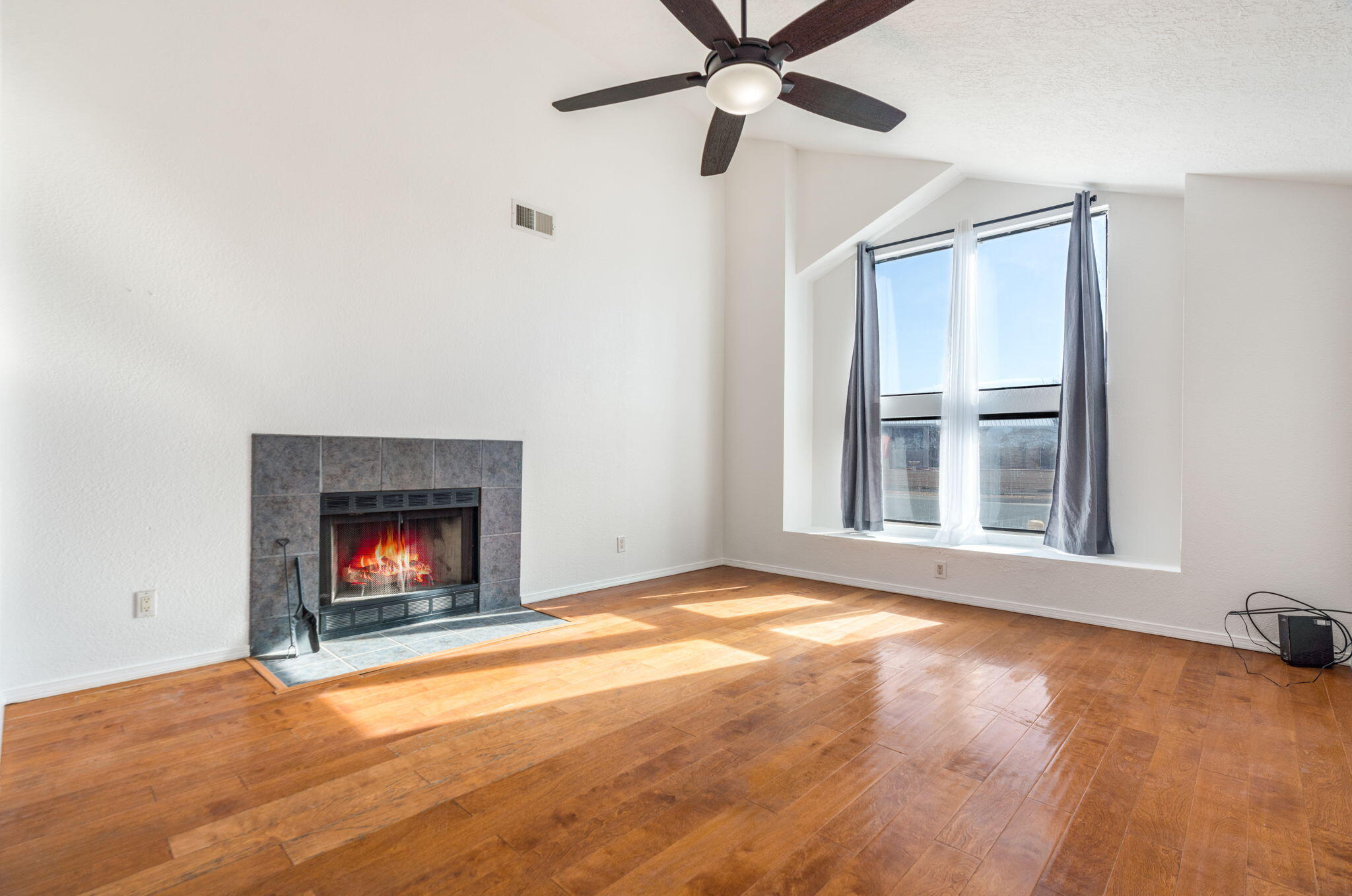 1023 Camino Del Rey Drive SW