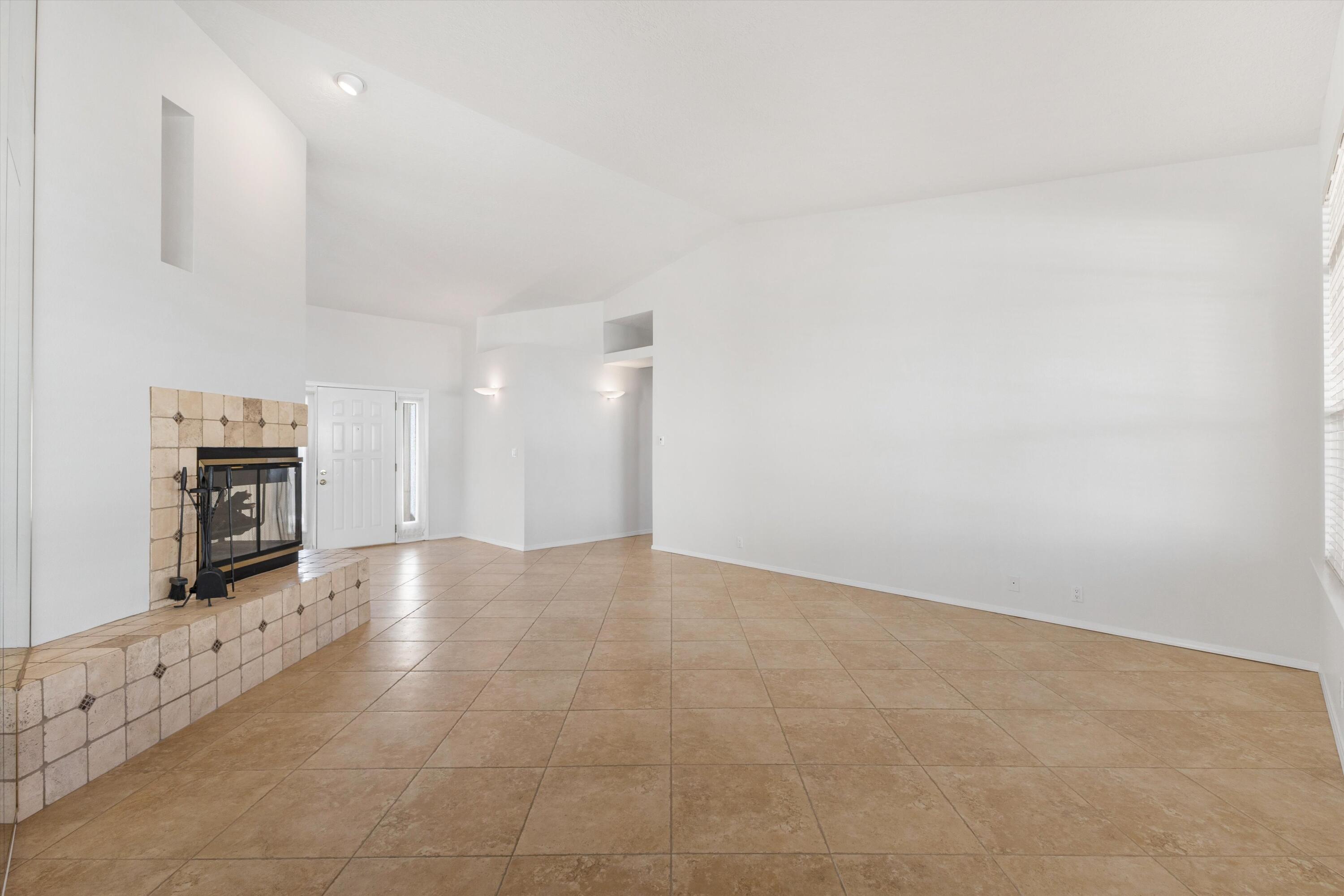 7809 Morris Rippel Place NE