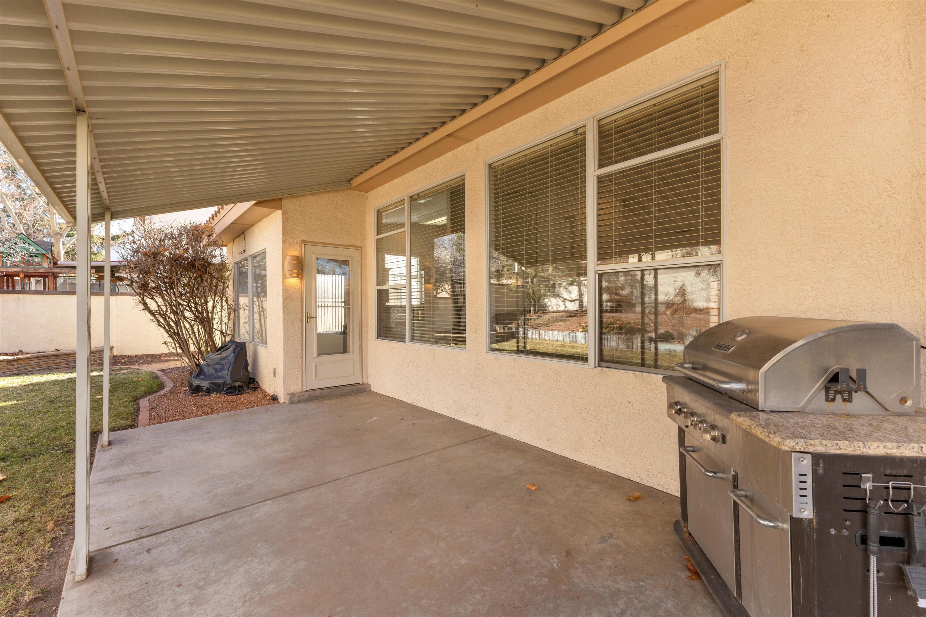 7809 Morris Rippel Place NE