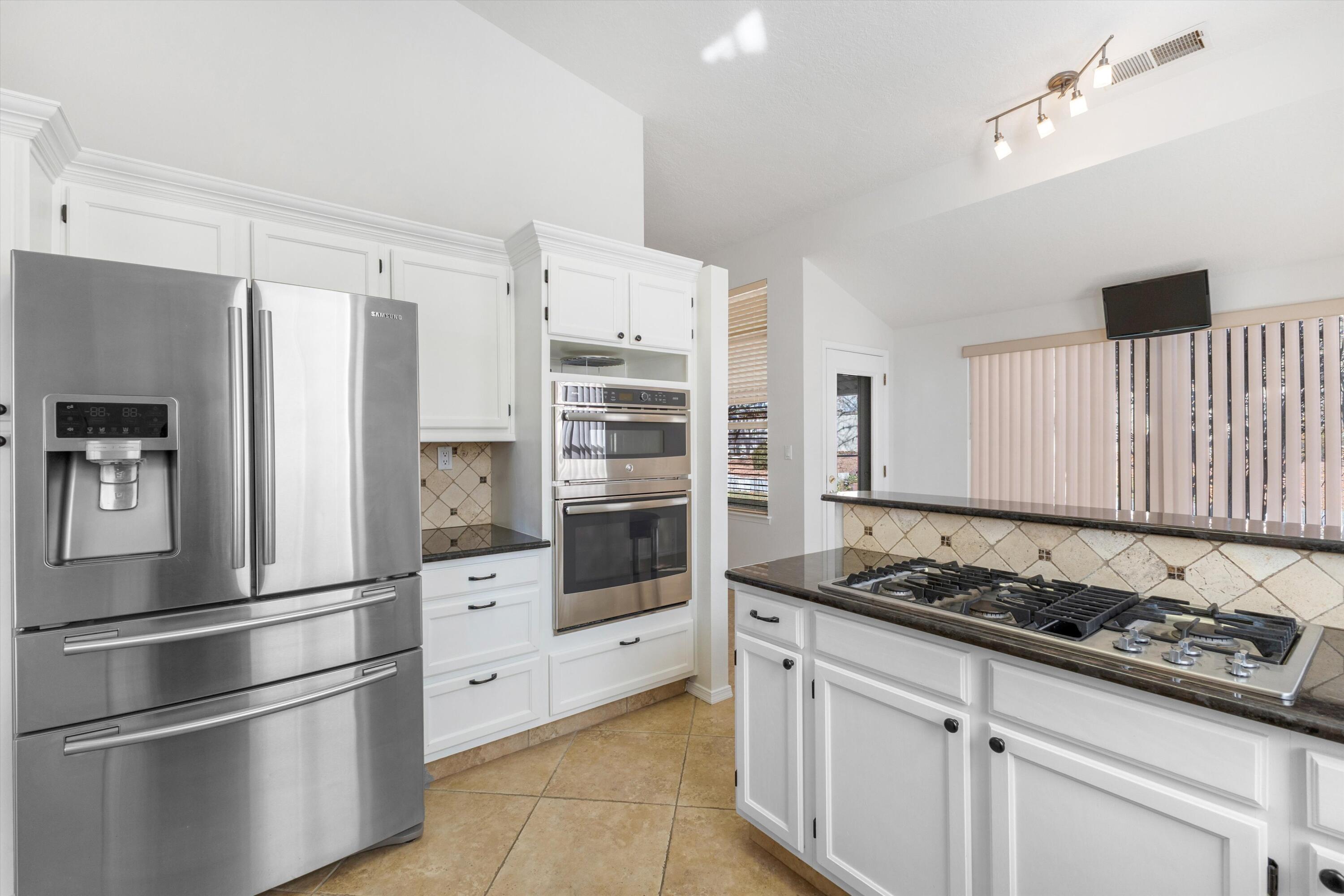 7809 Morris Rippel Place NE