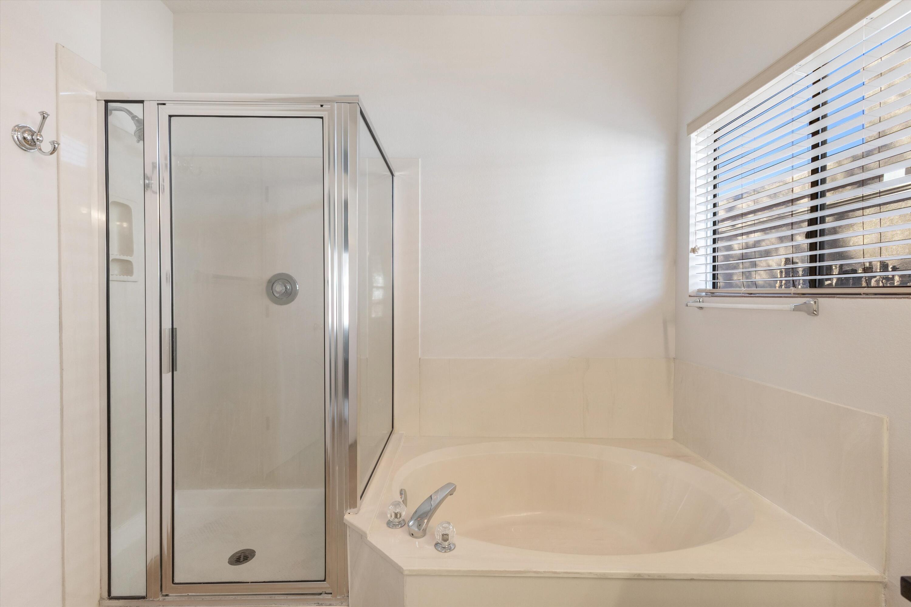 7809 Morris Rippel Place NE