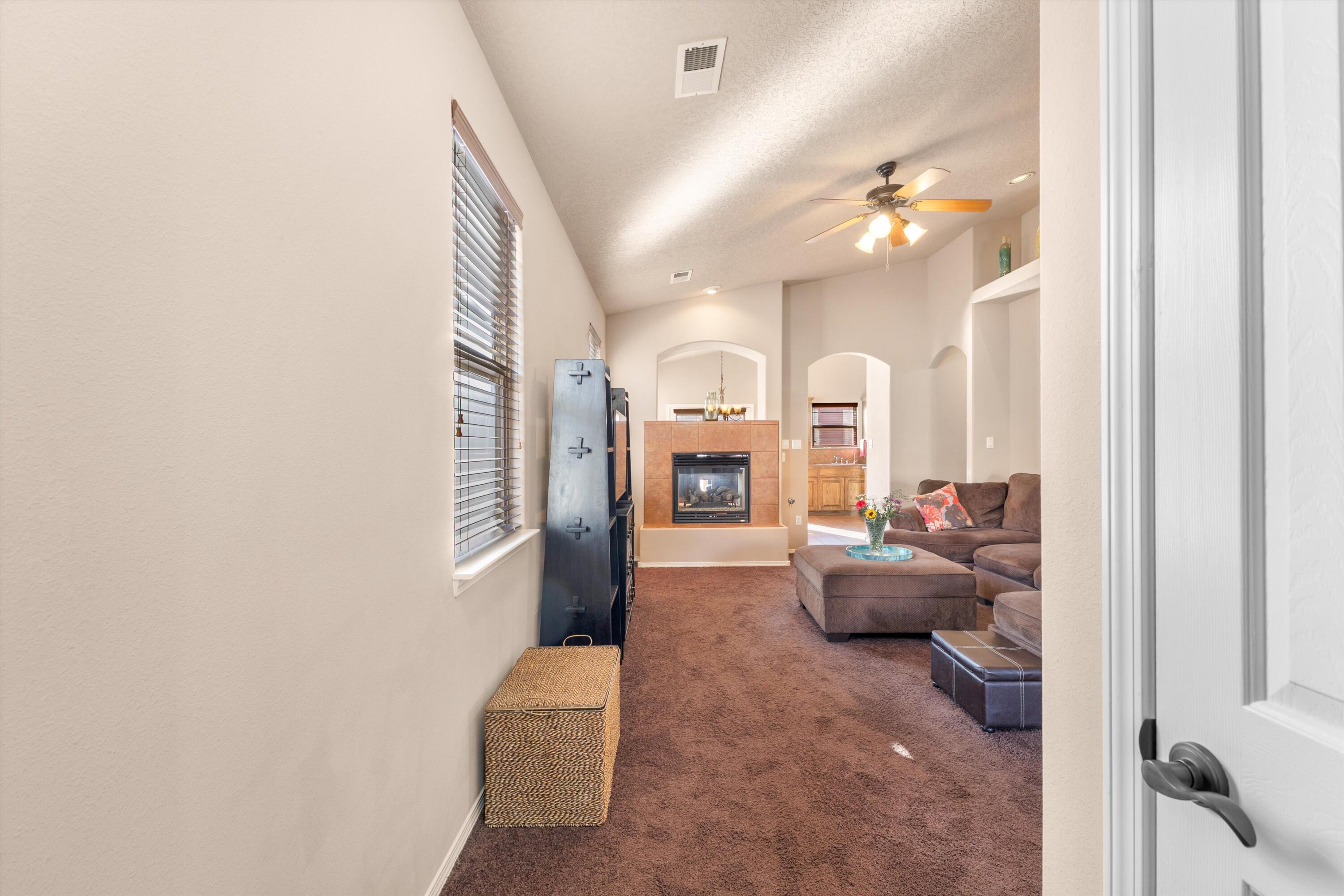 855 Molten Place NW
