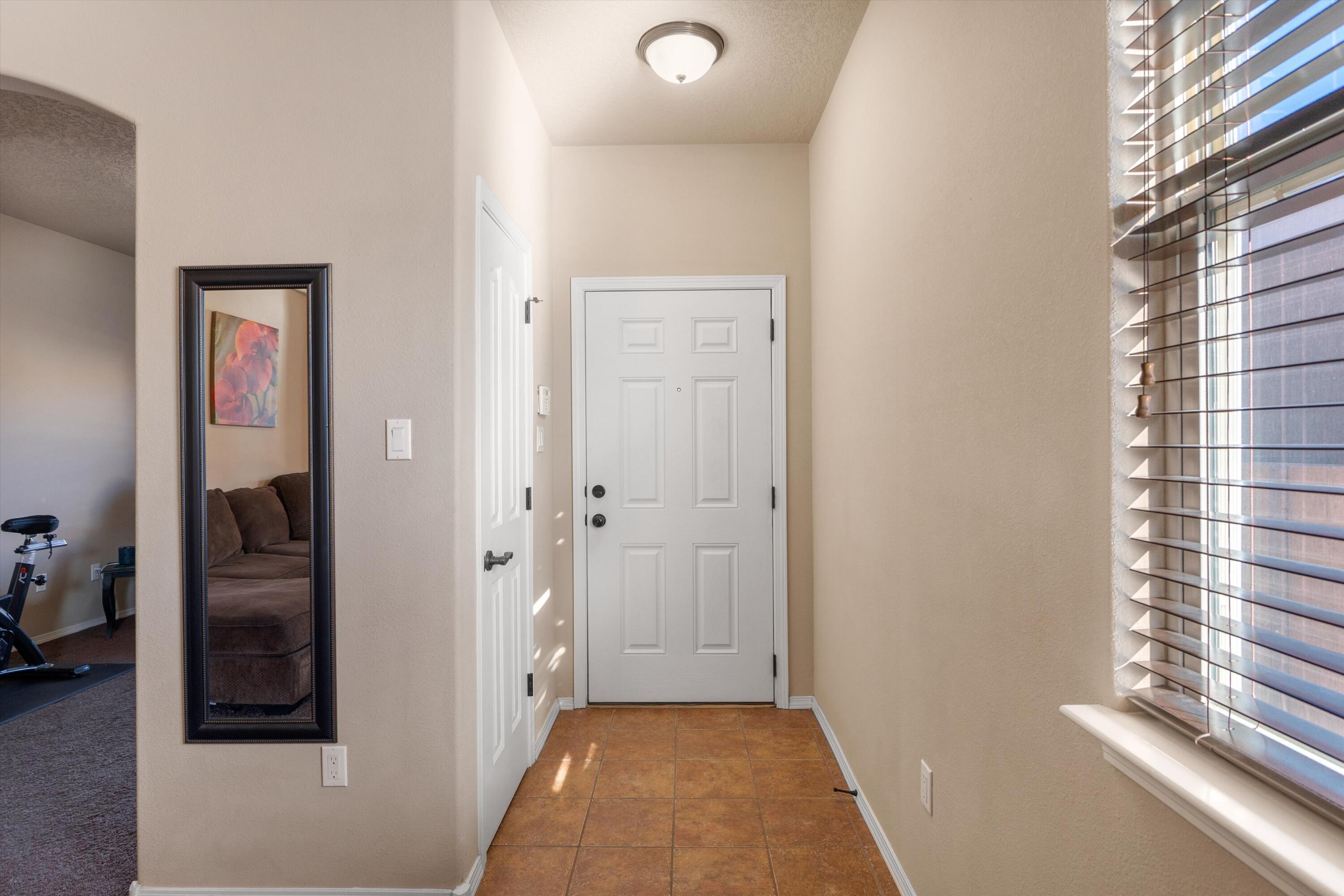 855 Molten Place NW