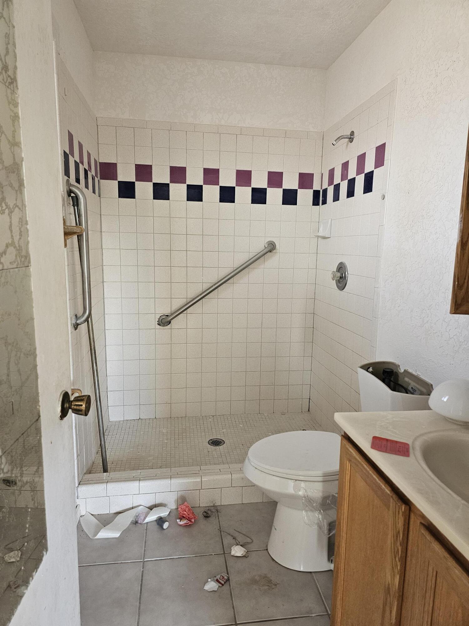 10613 Benavides Road SW