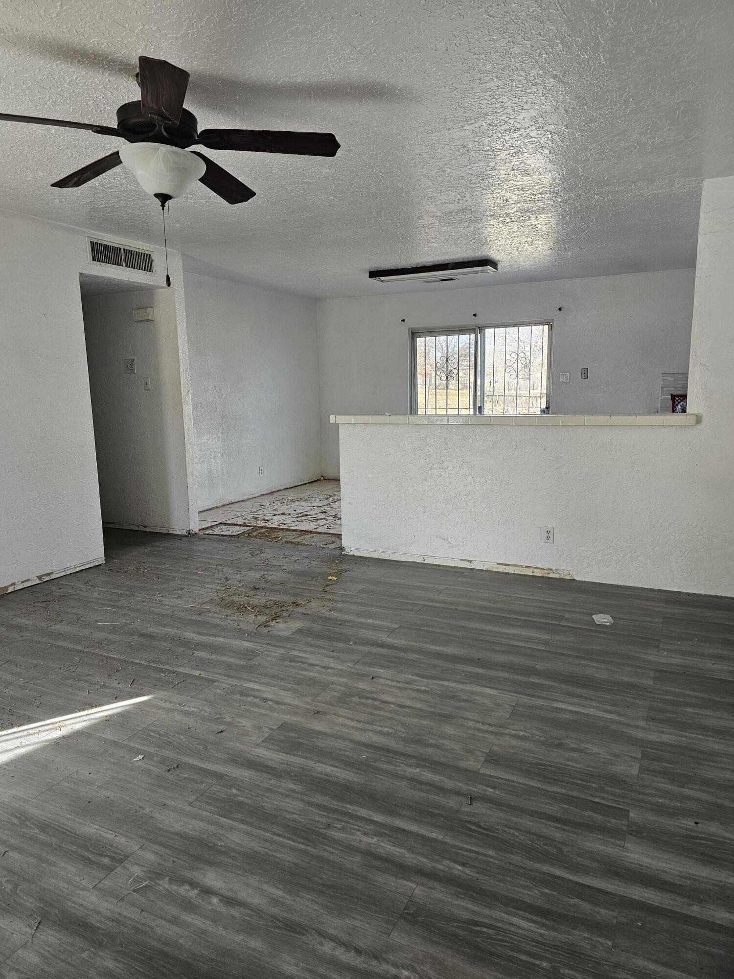 10613 Benavides Road SW